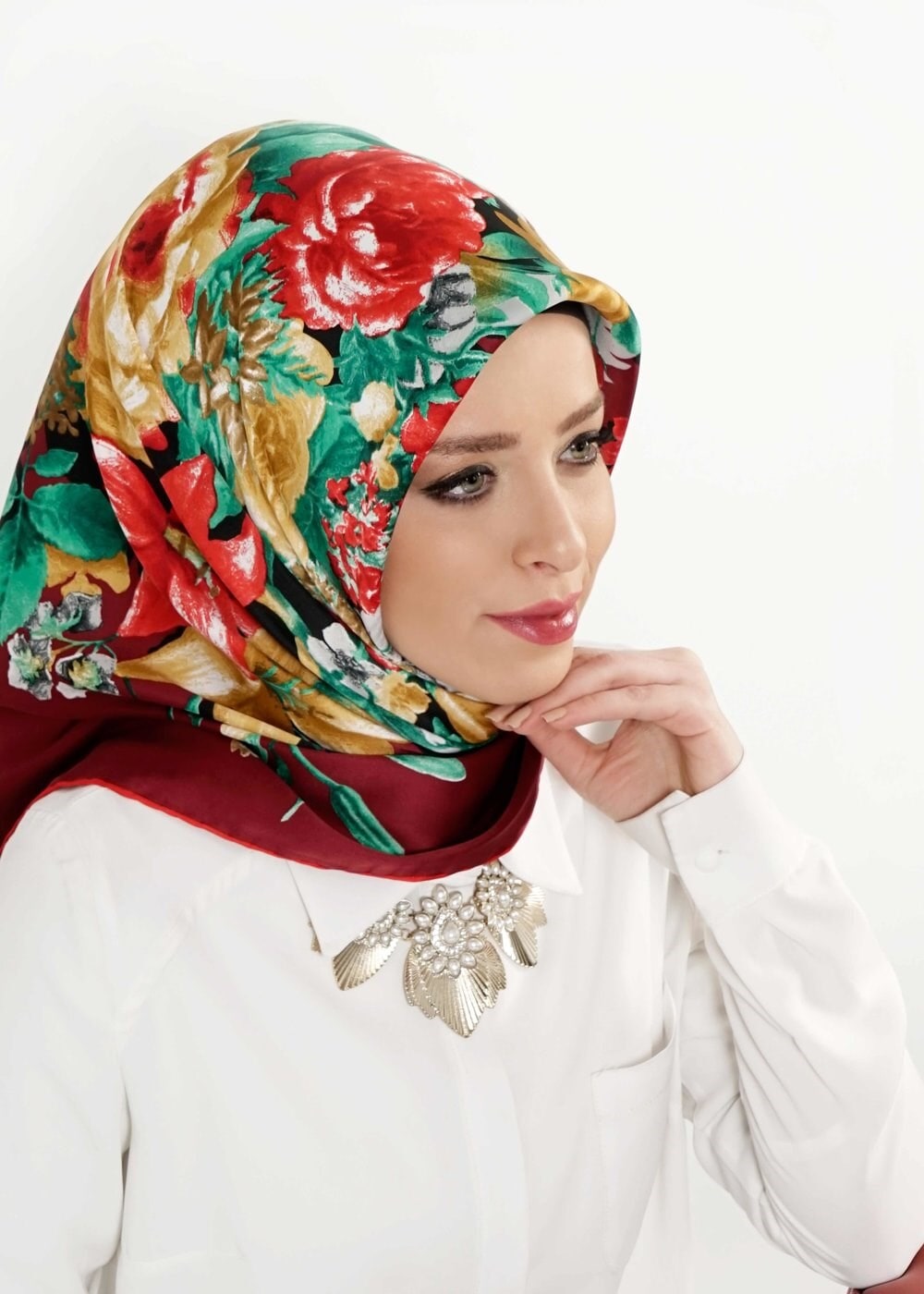 Tesettür giyim BORDO 12569 ALVİNA DESENLİ EŞARP