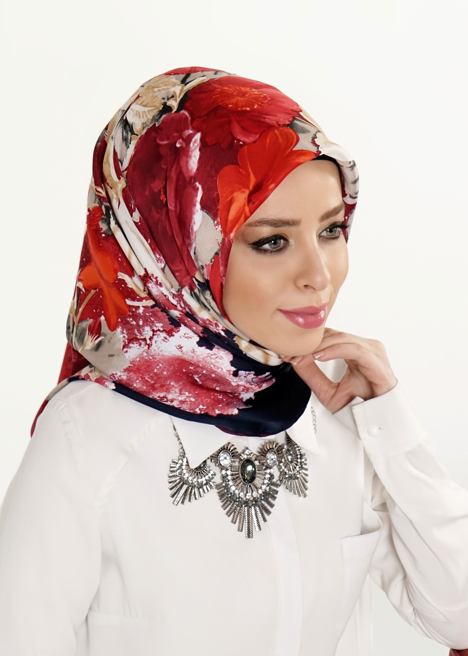 Tesettür giyim BORDO 12591 ALVİNA DESENLİ EŞARP