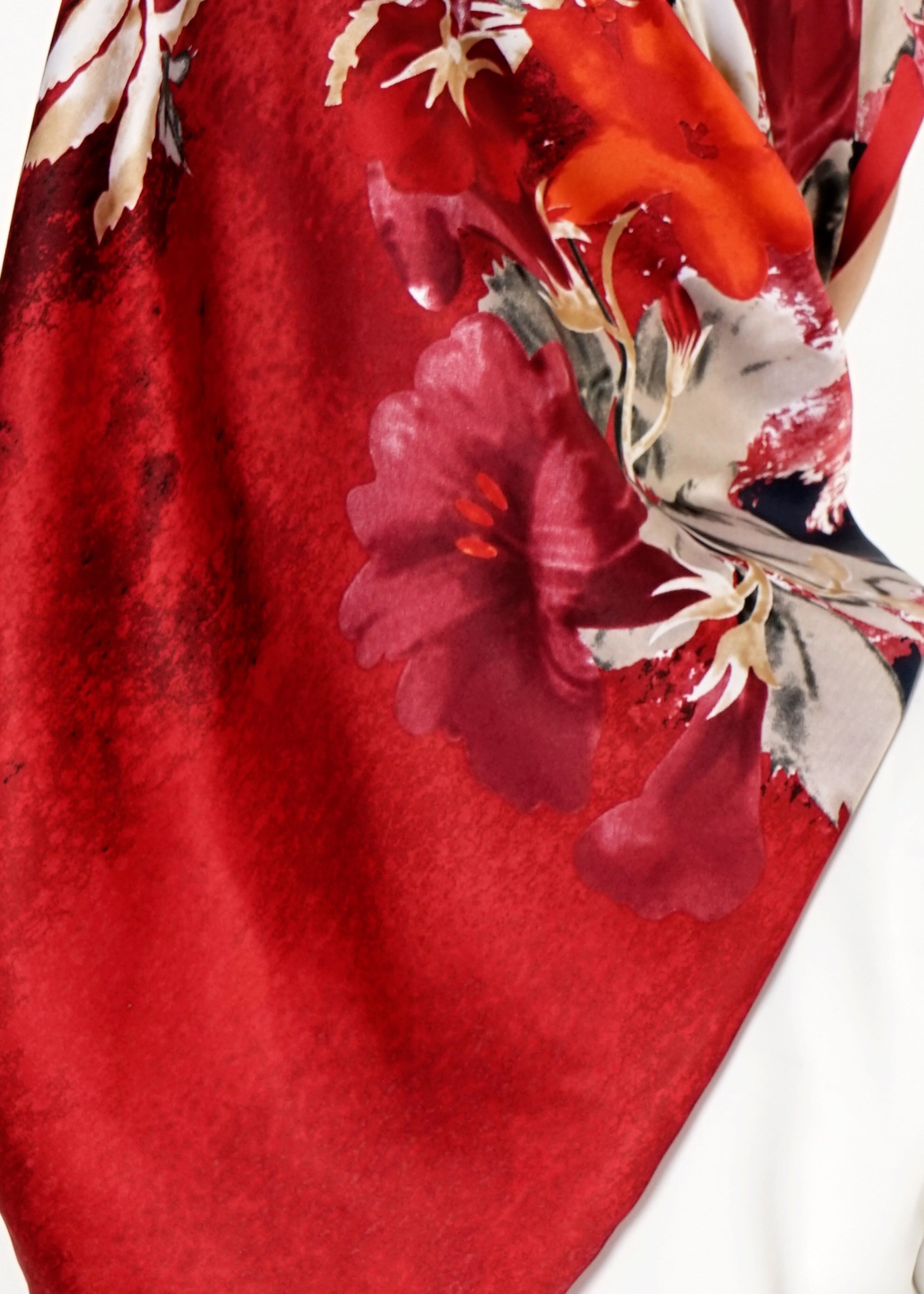 Tesettür giyim BORDO 12591 ALVİNA DESENLİ EŞARP