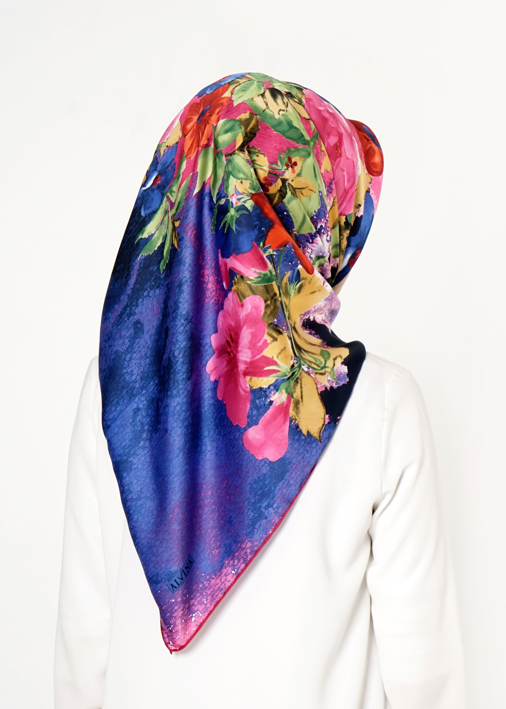 Tesettür giyim LACİVERT 12591 ALVİNA DESENLİ EŞARP