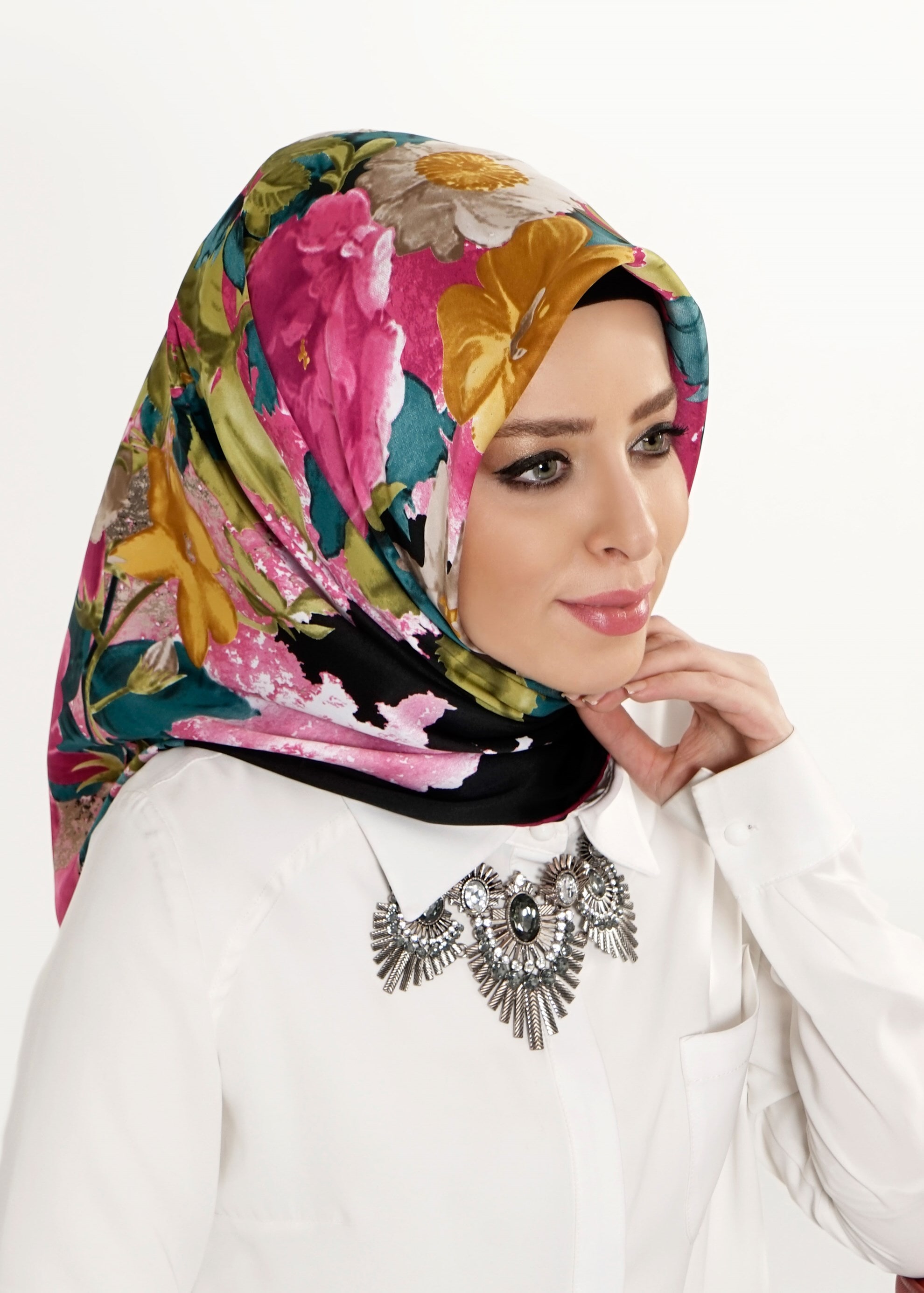 Tesettür giyim PEMBE 12591 ALVİNA DESENLİ EŞARP