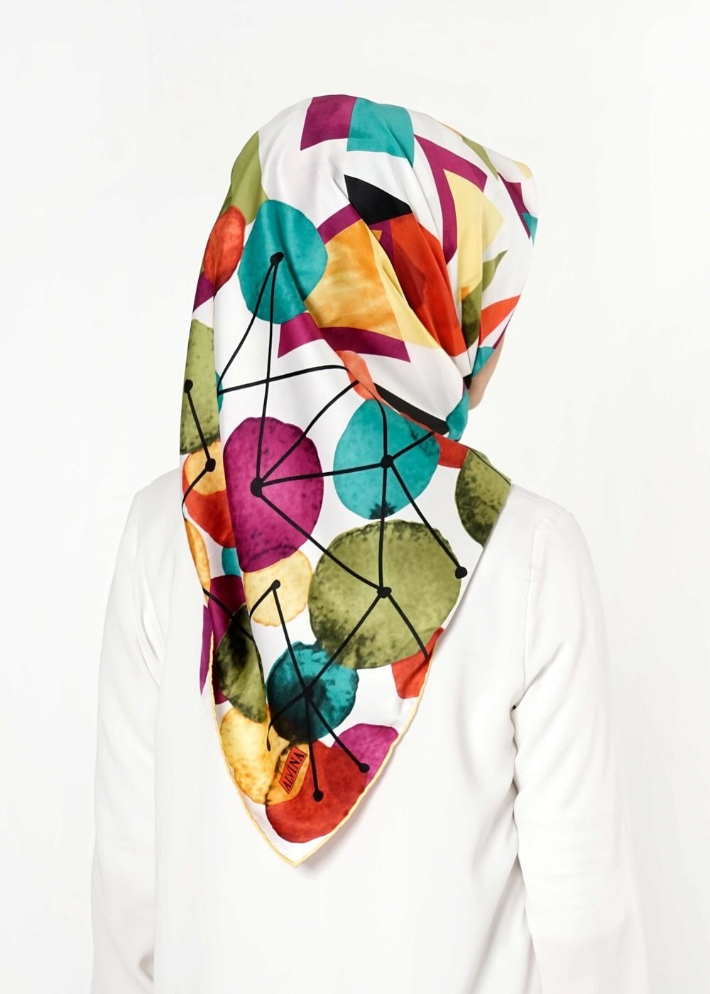 Tesettür giyim EKRU 13252 ALVİNA DESENLİ EŞARP