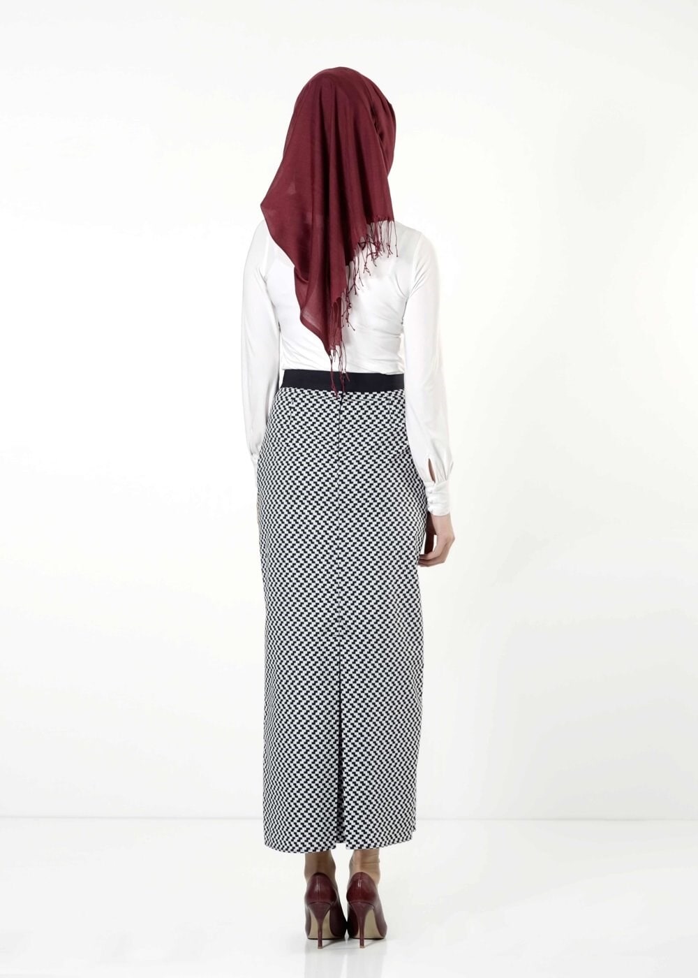 Tesettür giyim LACİVERT DESENLİ ETEK 6762 