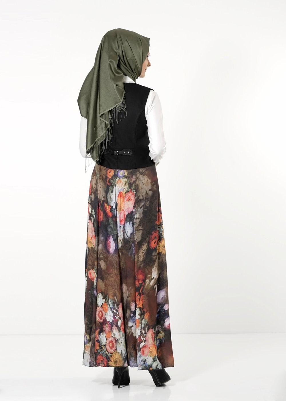 Tesettür giyim SİYAH ÇİÇEKLİ ETEK 6766 