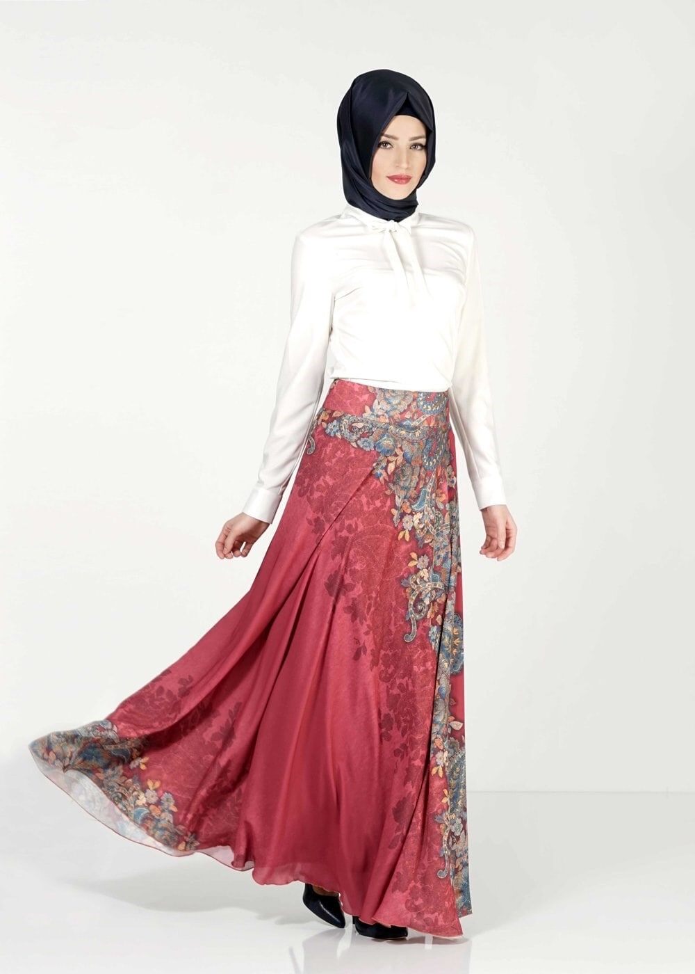 Tesettür giyim BORDO ÇİÇEKLİ ETEK 6767 