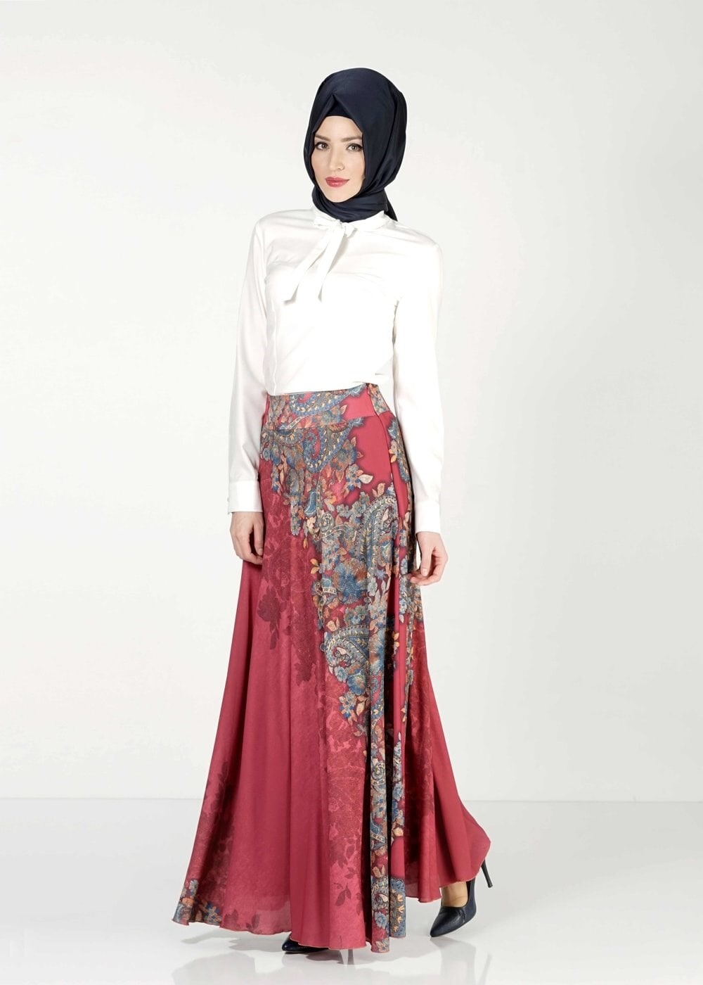 Tesettür giyim BORDO ÇİÇEKLİ ETEK 6767 