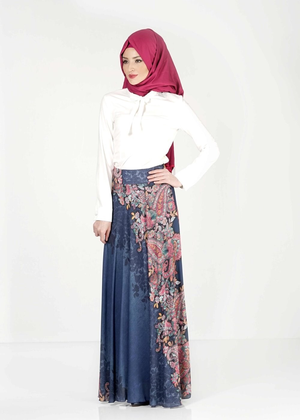Tesettür giyim LACİVERT ÇİÇEKLİ ETEK 6767 