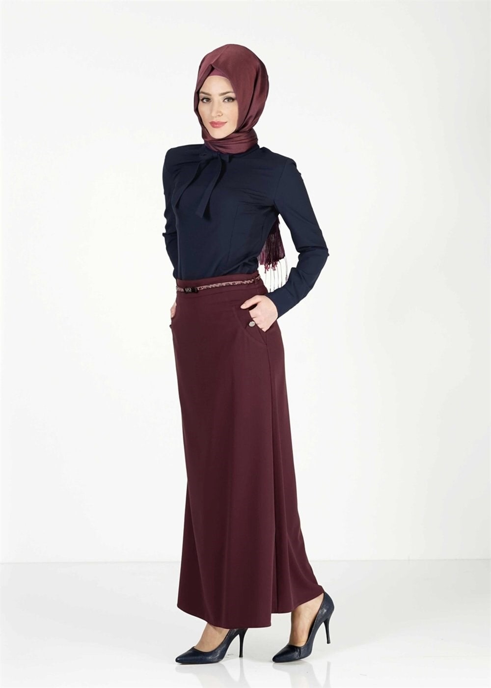 Tesettür giyim BORDO DÜĞME DETAYLI ETEK 6768