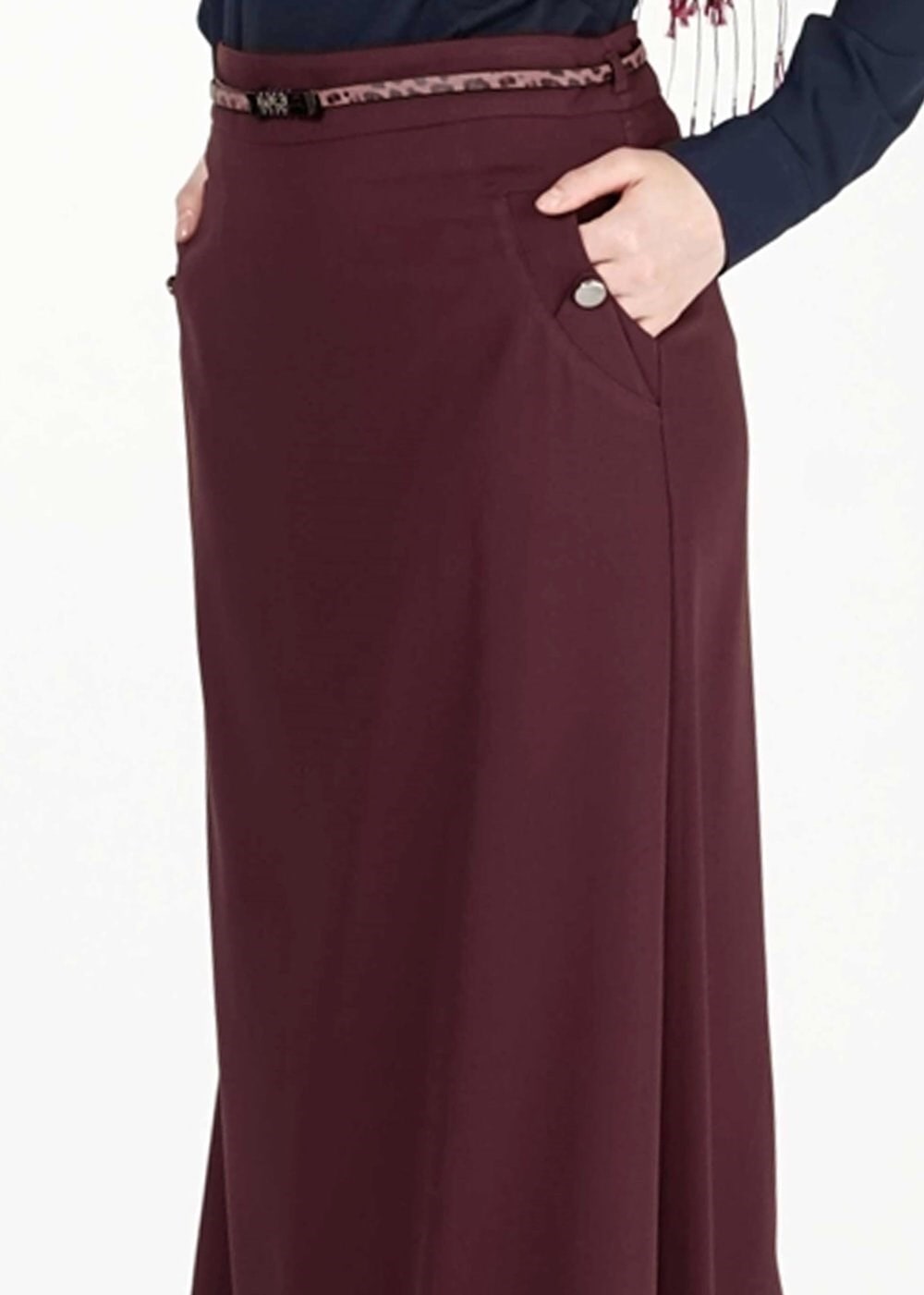 Tesettür giyim BORDO DÜĞME DETAYLI ETEK 6768