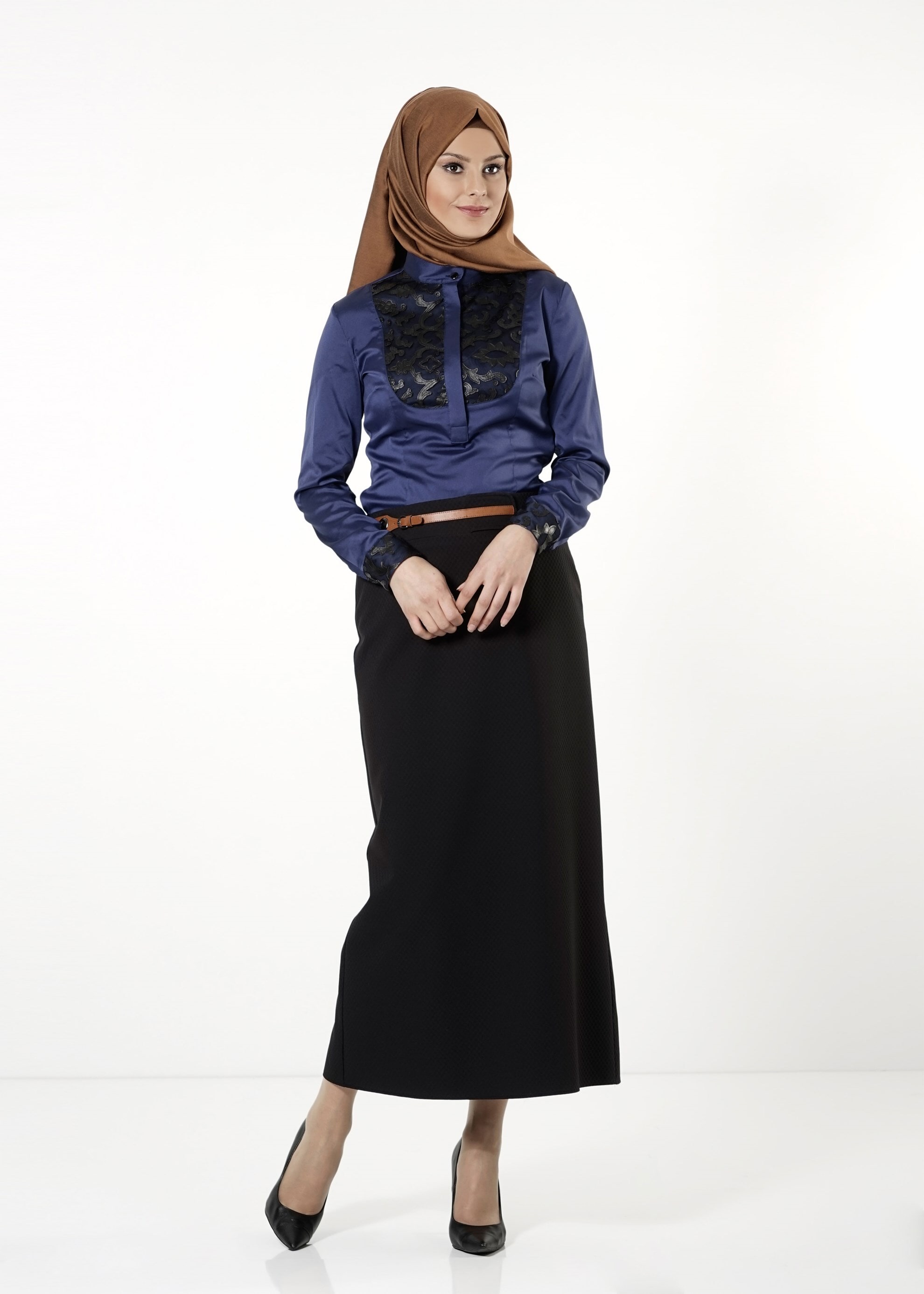 Tesettür giyim SİYAH KEMER DETAYLI DÜZ KESİM ETEK 6772 