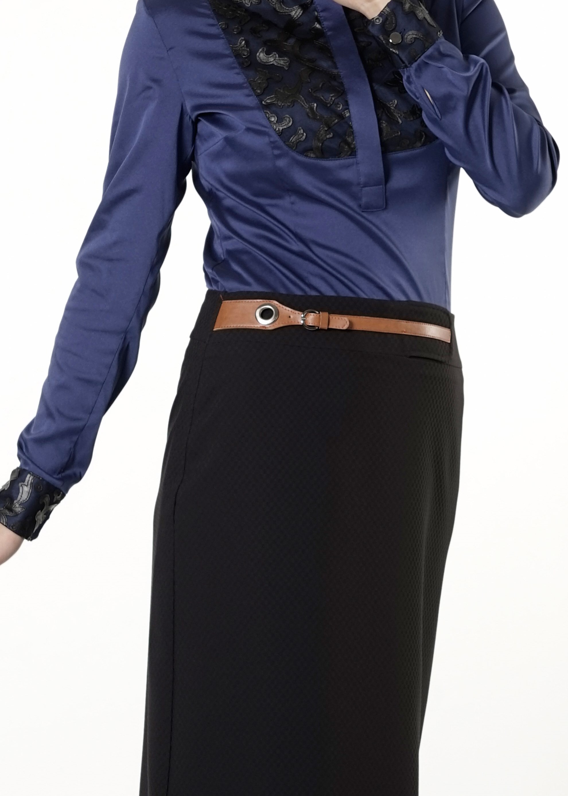 Tesettür giyim SİYAH KEMER DETAYLI DÜZ KESİM ETEK 6772 