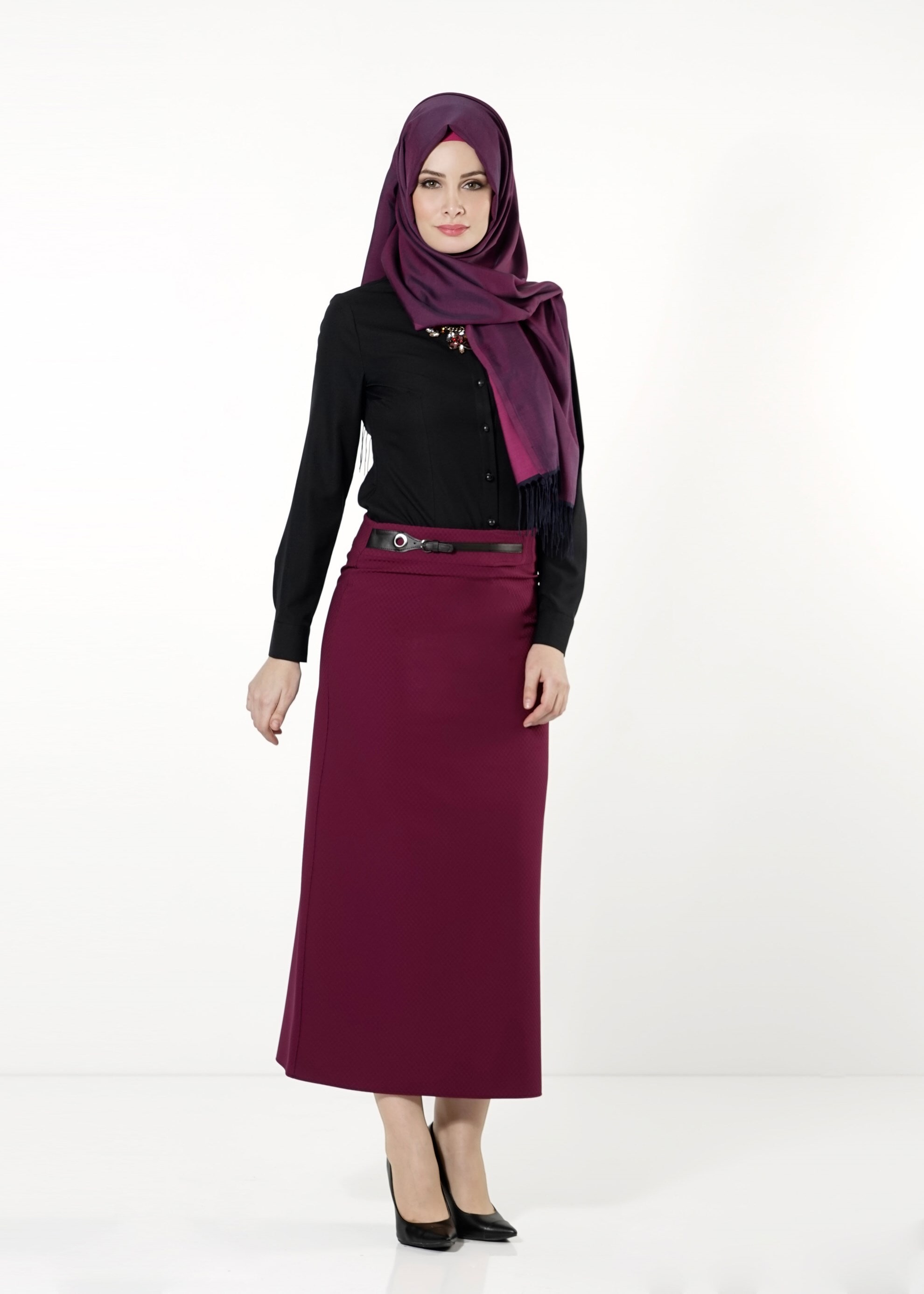 Tesettür giyim FUŞYA KEMER DETAYLI DÜZ KESİM ETEK 6772 