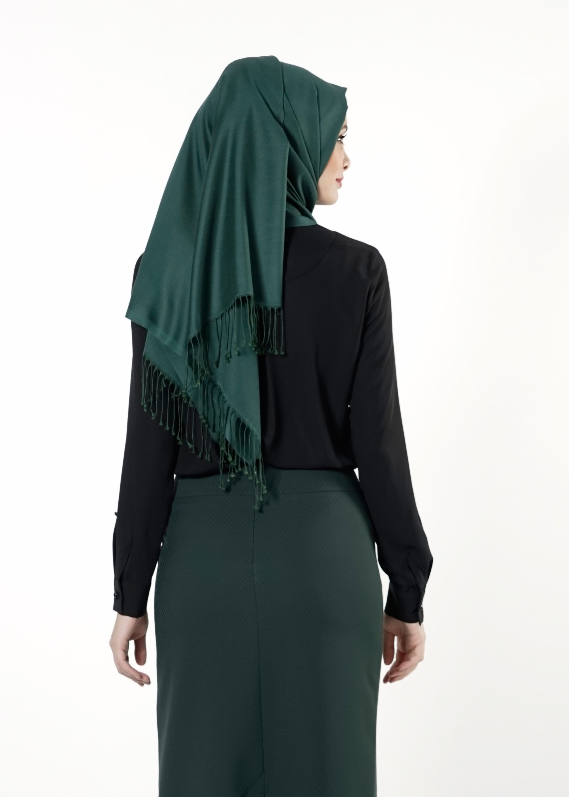 Tesettür giyim YEŞİL KEMER DETAYLI DÜZ KESİM ETEK 6772 