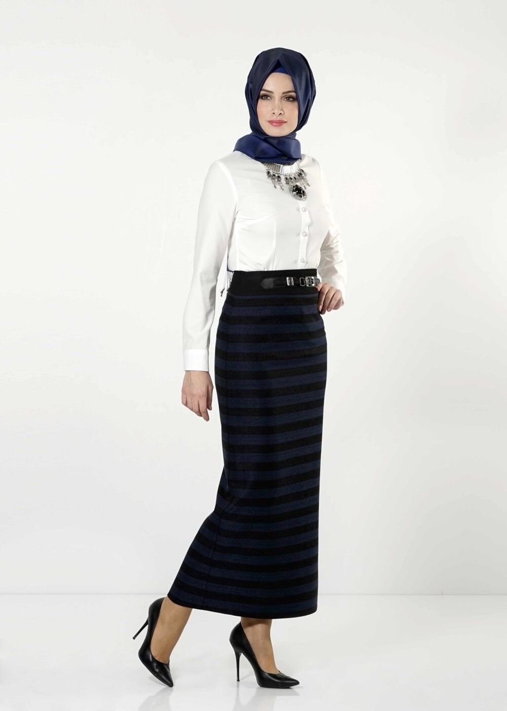 Tesettür giyim LACİVERT 6774 ETEK