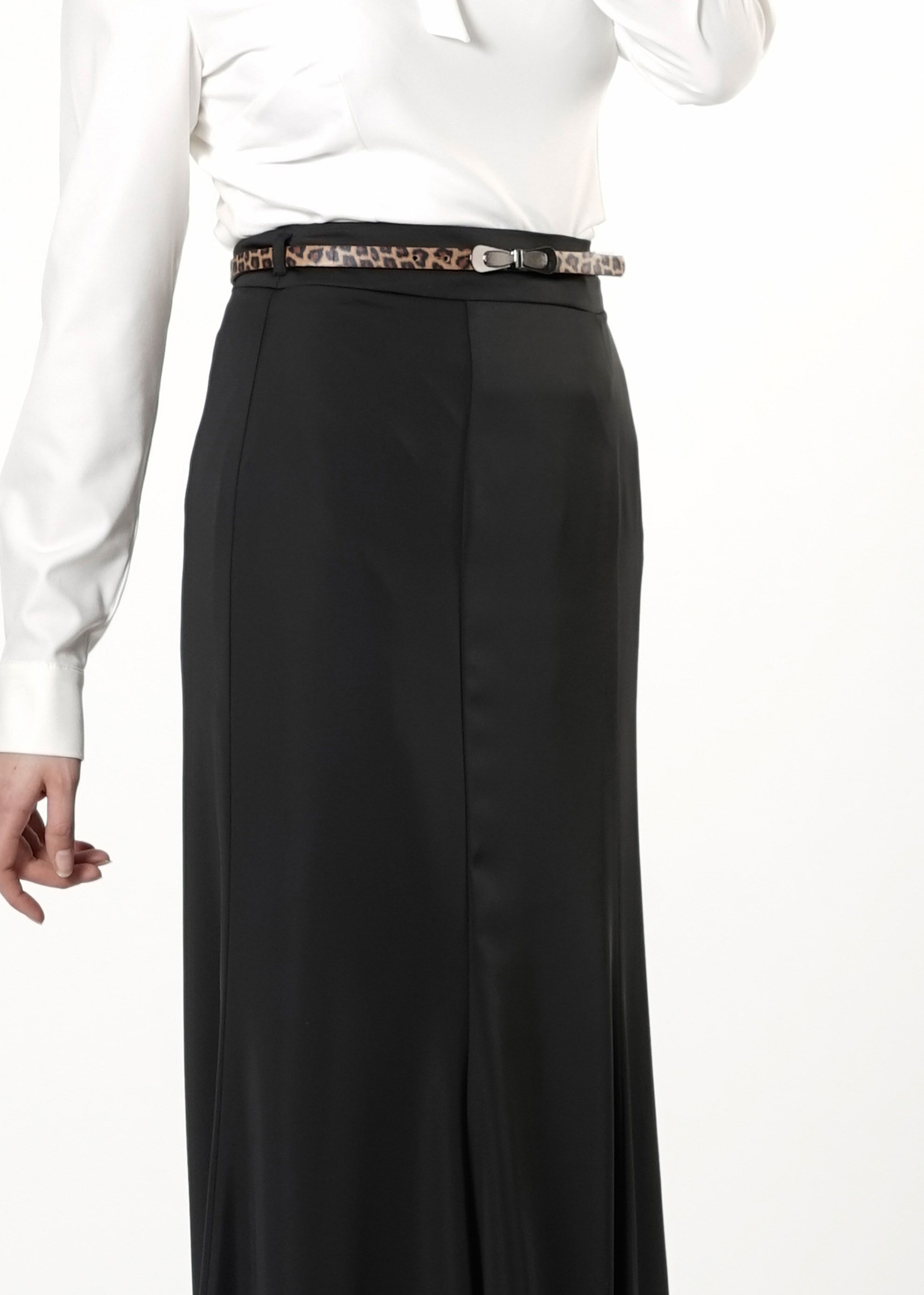 Tesettür giyim SİYAH A KESİM ETEK 6775 