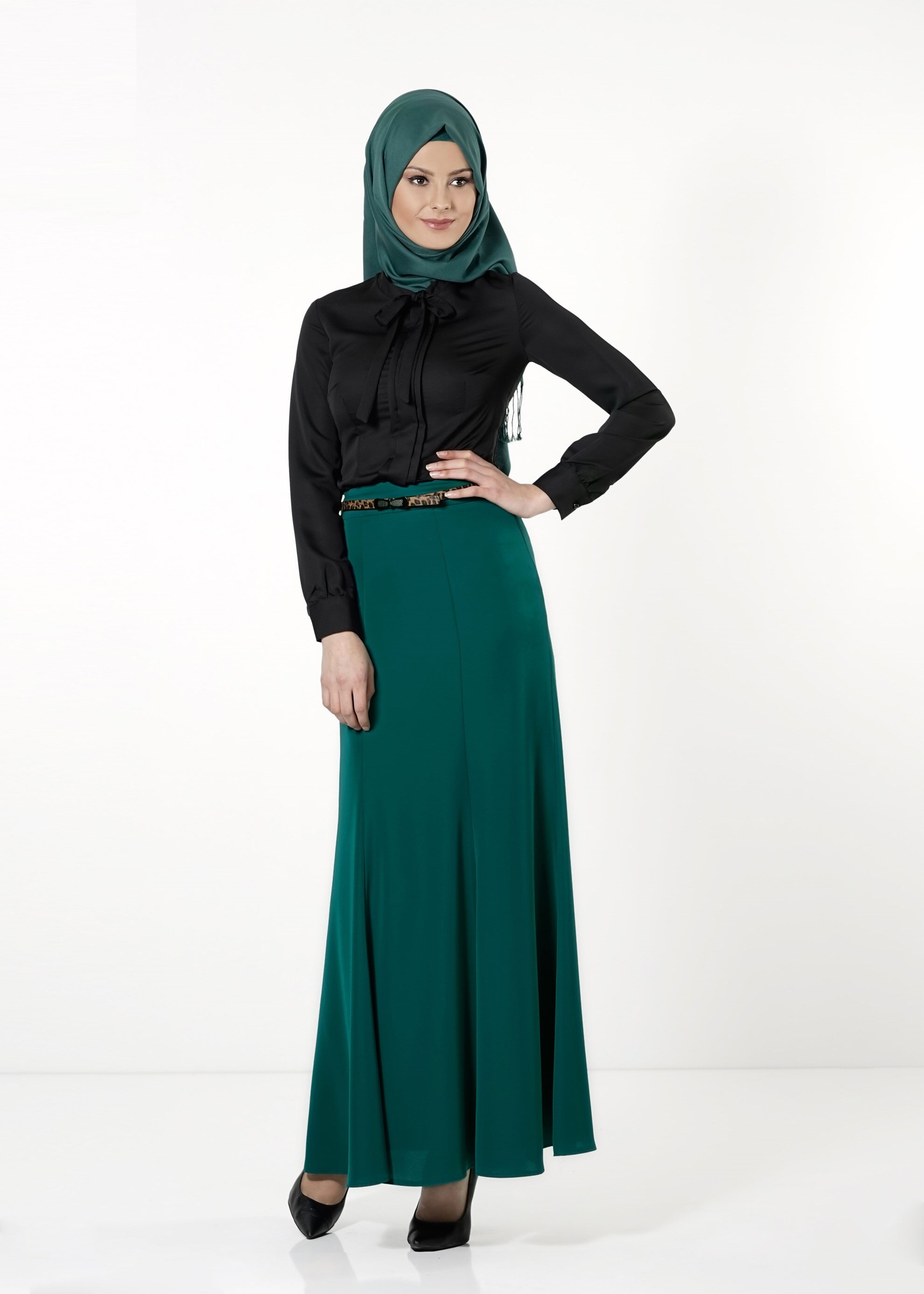 Tesettür giyim YEŞİL A KESİM ETEK 6775 