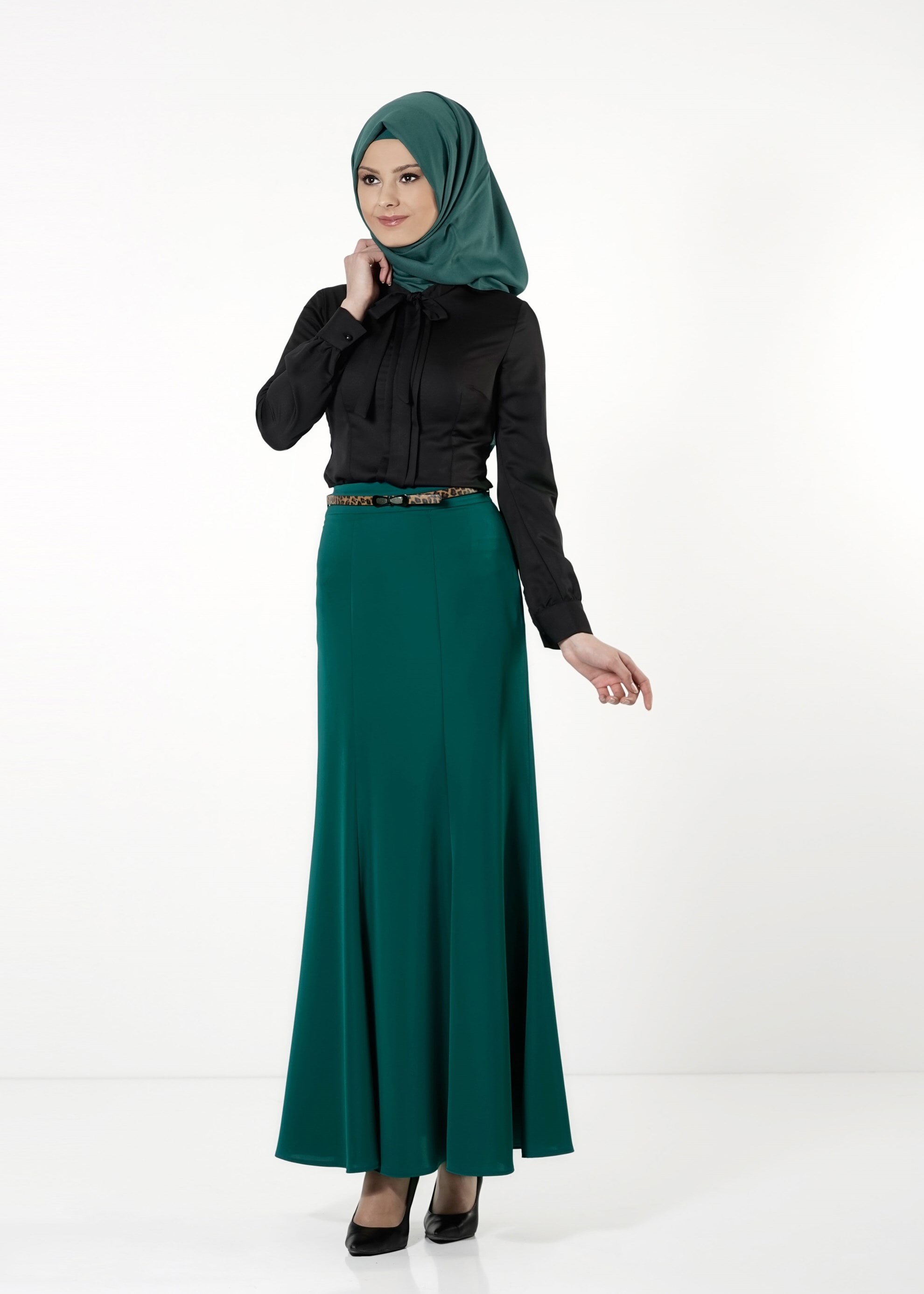 Tesettür giyim YEŞİL A KESİM ETEK 6775 