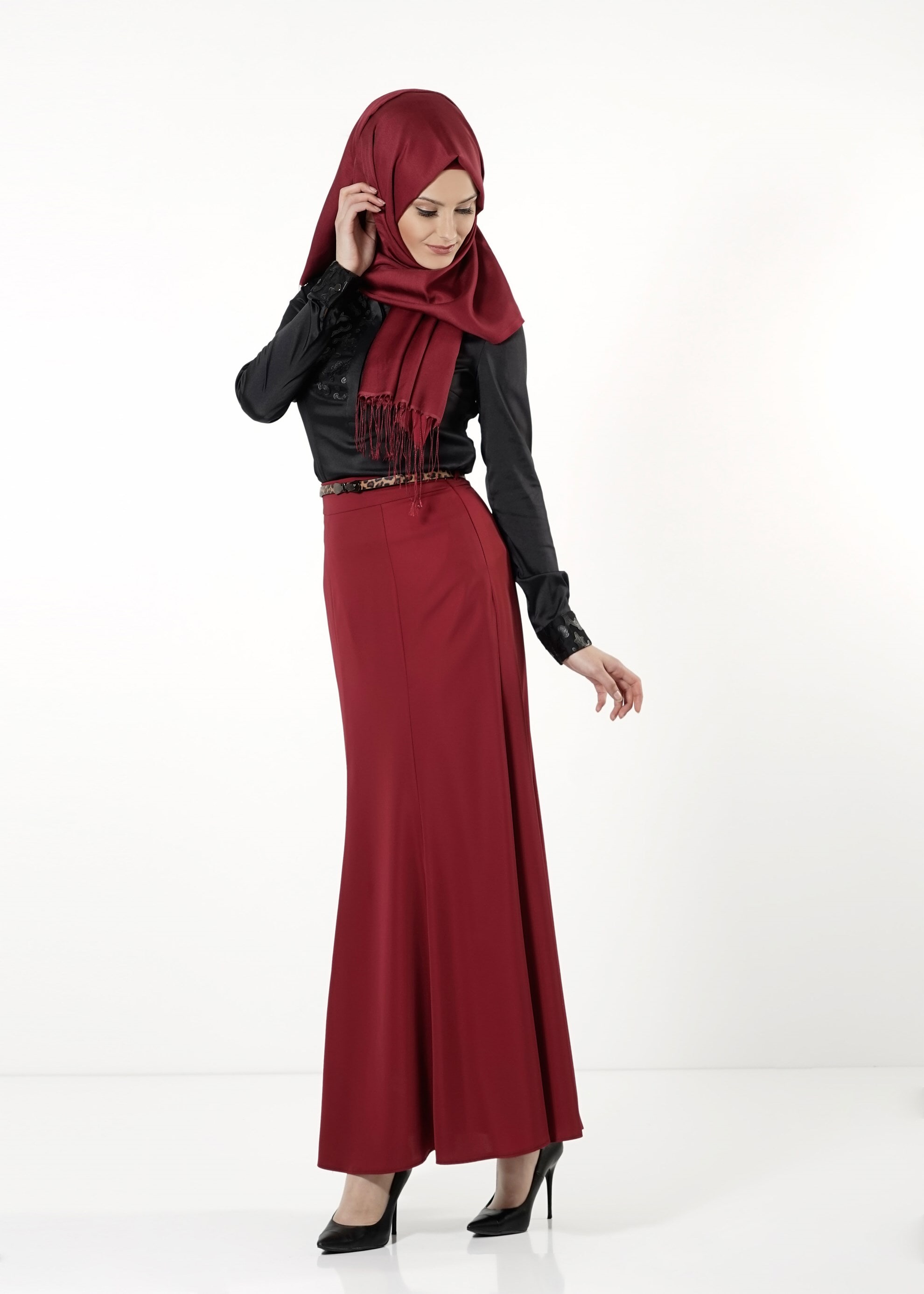 Tesettür giyim BORDO A KESİM ETEK 6775 
