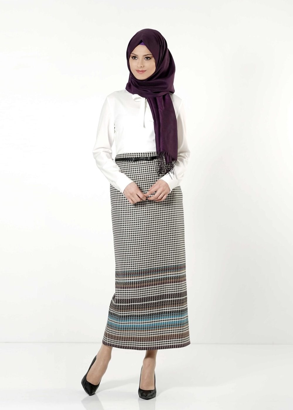 Tesettür giyim MAVİ DESENLİ ETEK 6781 