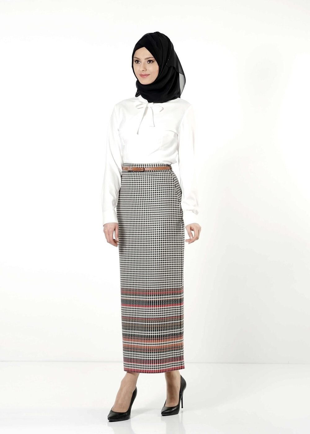 Tesettür giyim BORDO DESENLİ ETEK 6781 