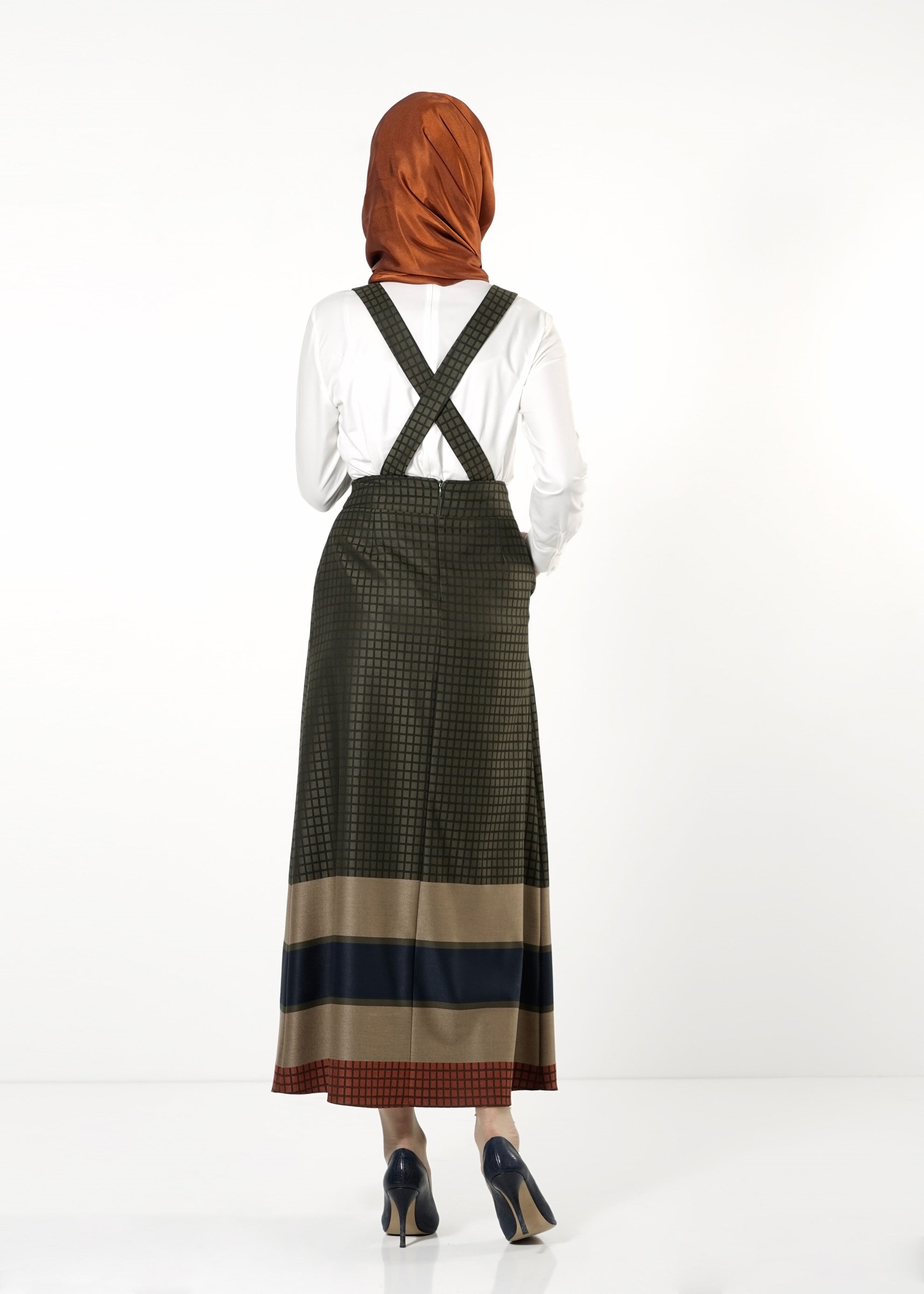 Tesettür giyim HAKİ DESENLİ ASKILI ETEK 6783 