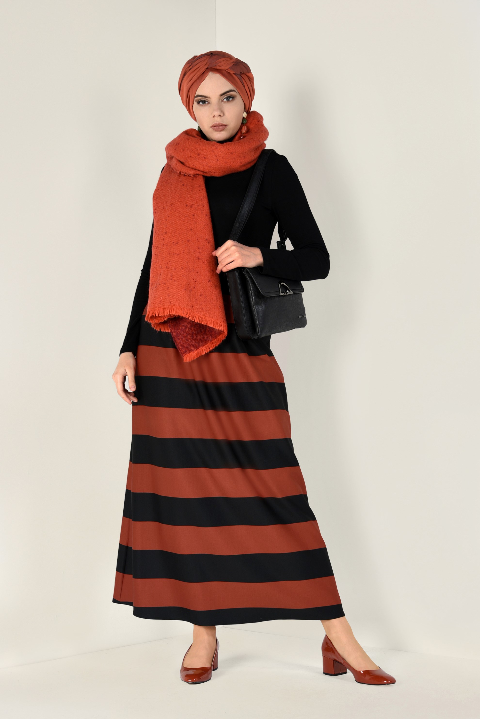 Tesettür giyim TABA ŞERİTLİ ETEK 6785 