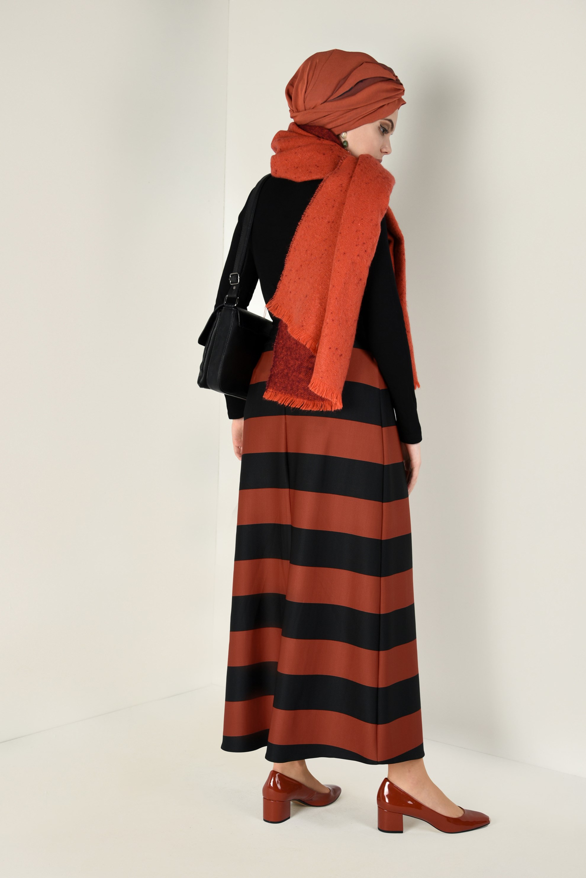 Tesettür giyim TABA ŞERİTLİ ETEK 6785 