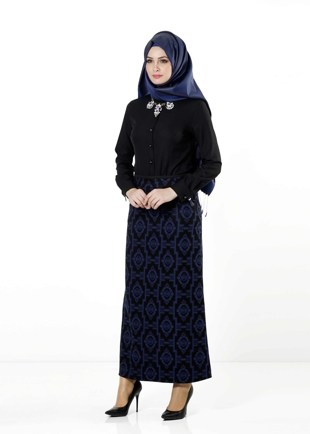 Tesettür giyim LACİVERT DESENLİ ETEK 6789 