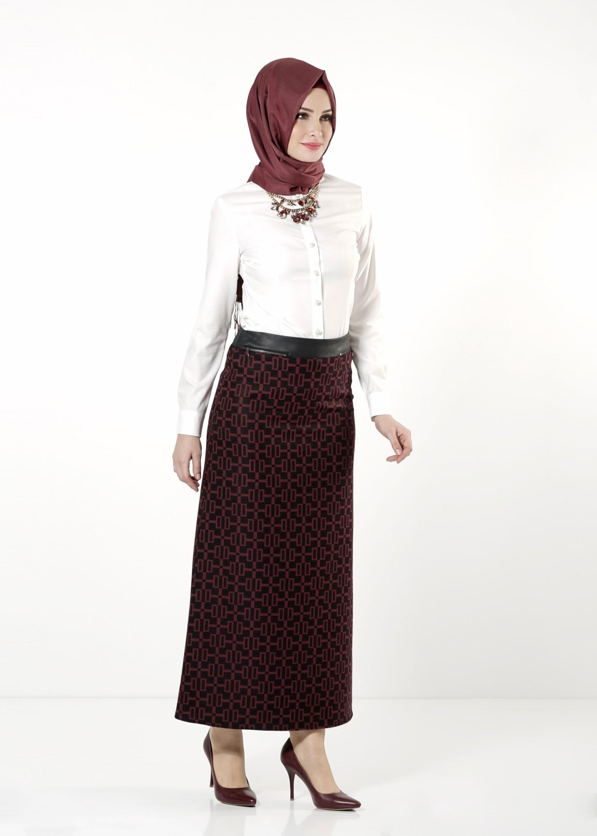 Tesettür giyim BORDO DESENLİ ETEK 6791 