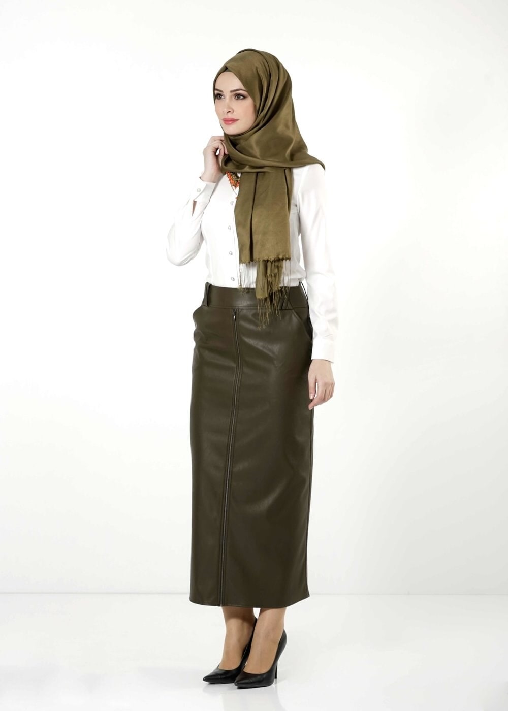 Tesettür giyim HAKİ 6808 ETEK