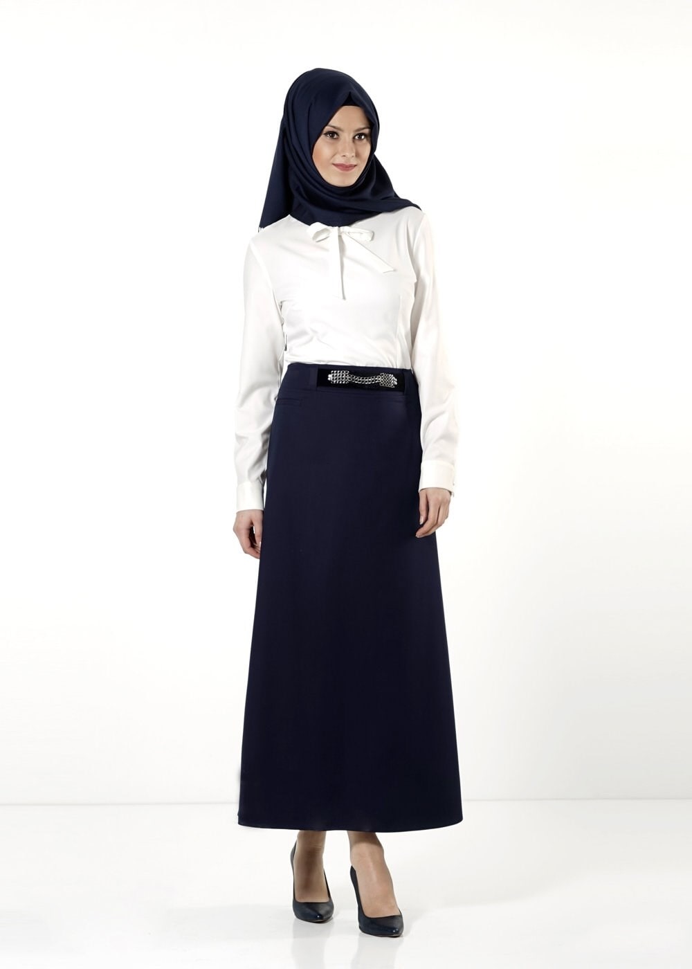 Tesettür giyim LACİVERT ZİNCİR DETAYLI ETEK 6809