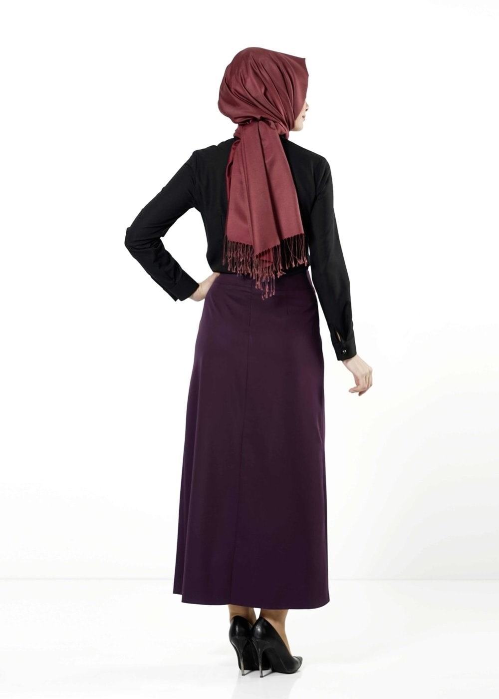 Tesettür giyim MÜRDÜM ZİNCİR DETAYLI ETEK 6809