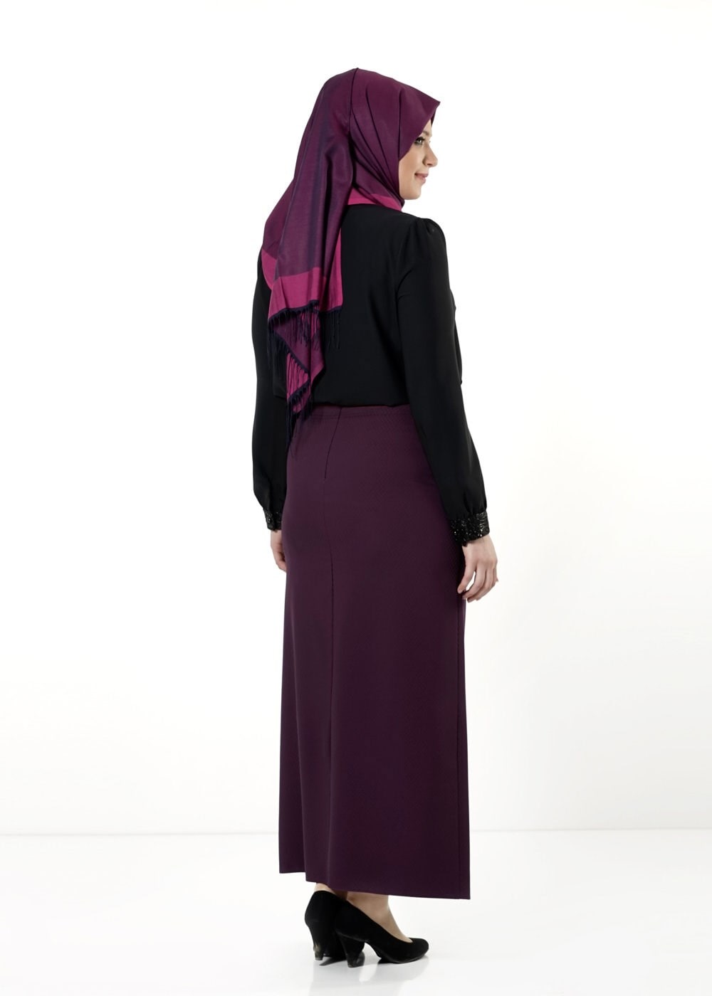 Tesettür giyim MÜRDÜM DÜZ KESİM ETEK 6811 