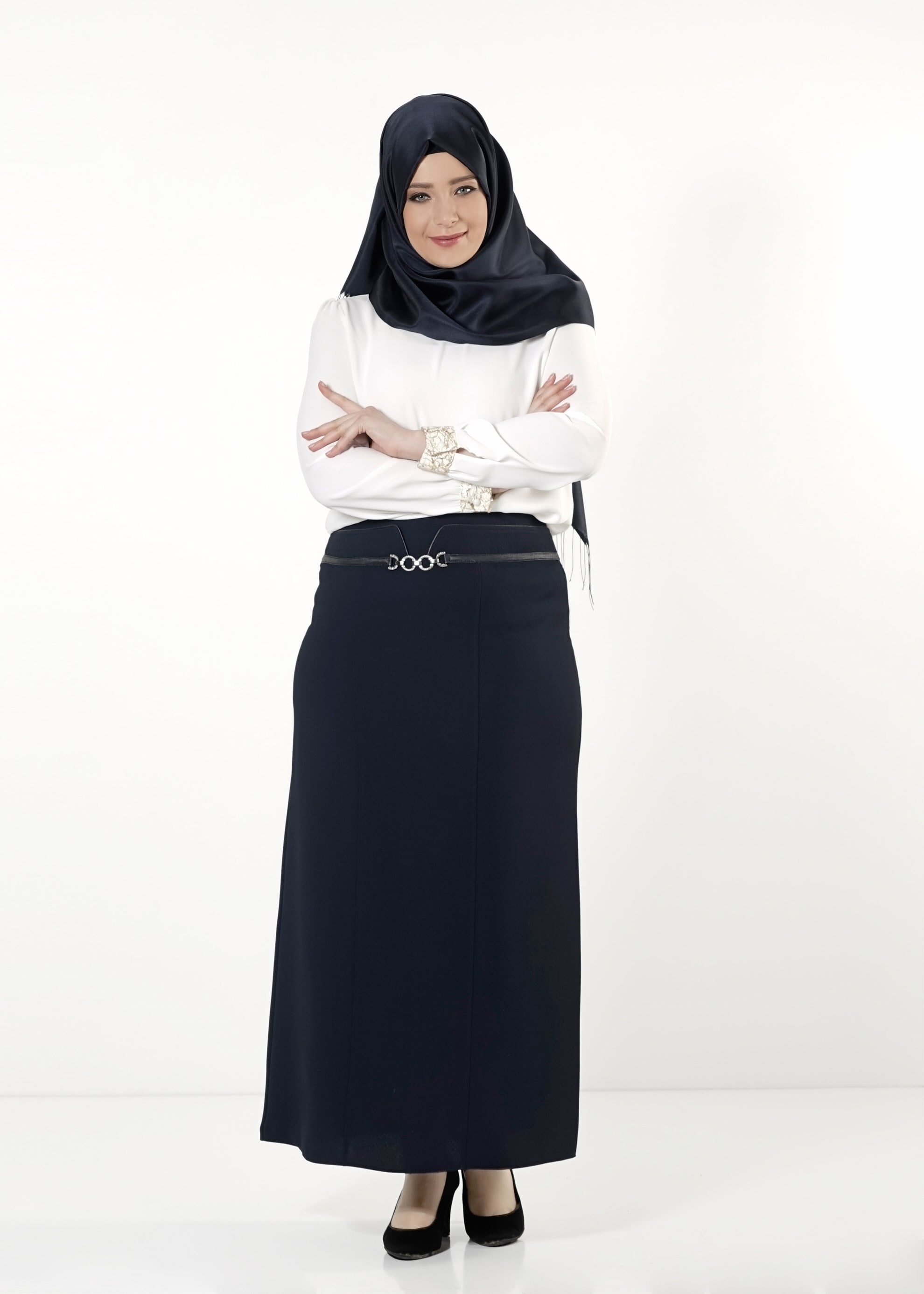 Tesettür giyim LACİVERT DÜZ KESİM ETEK 6812 