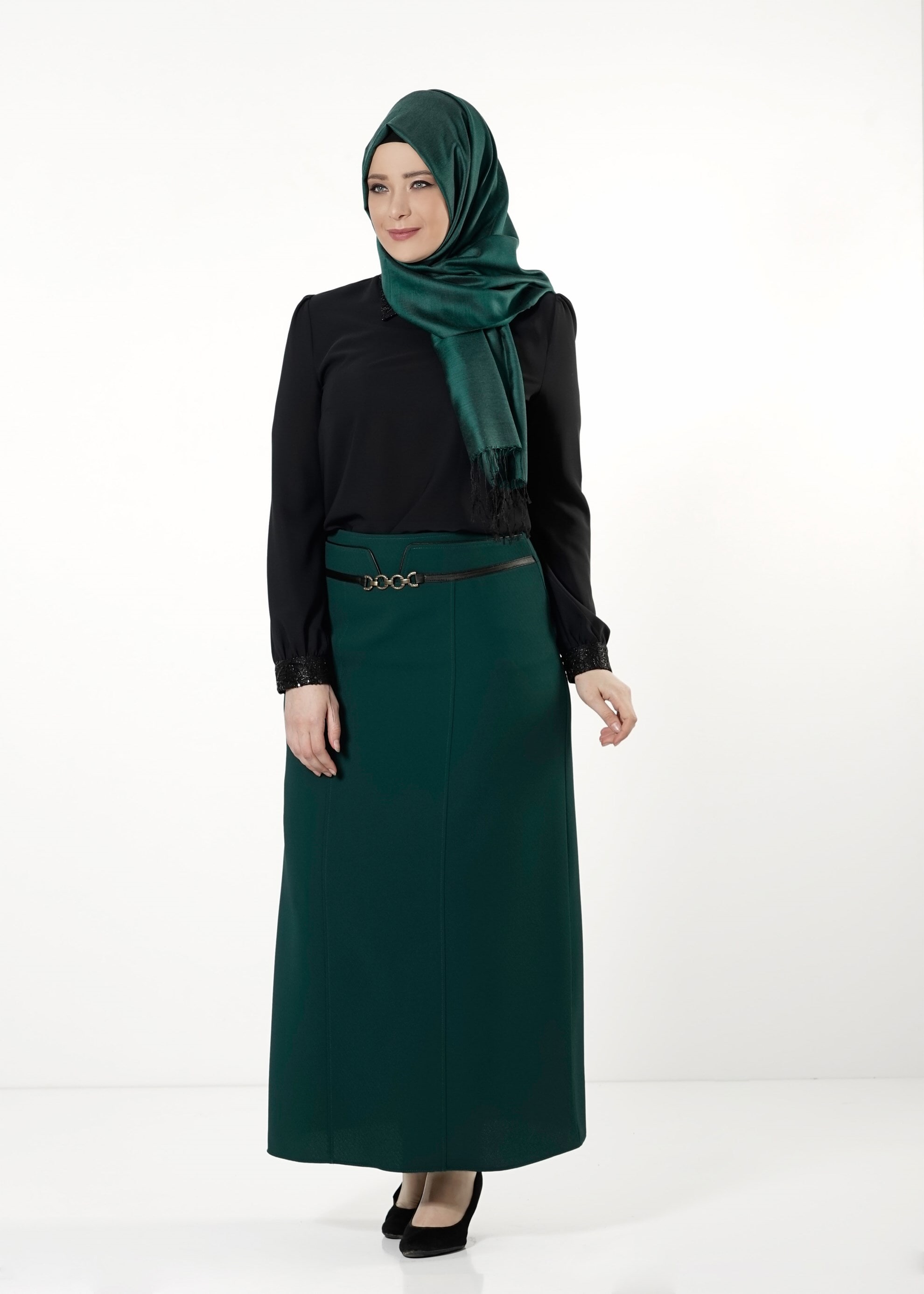 Tesettür giyim YEŞİL DÜZ KESİM ETEK 6812 