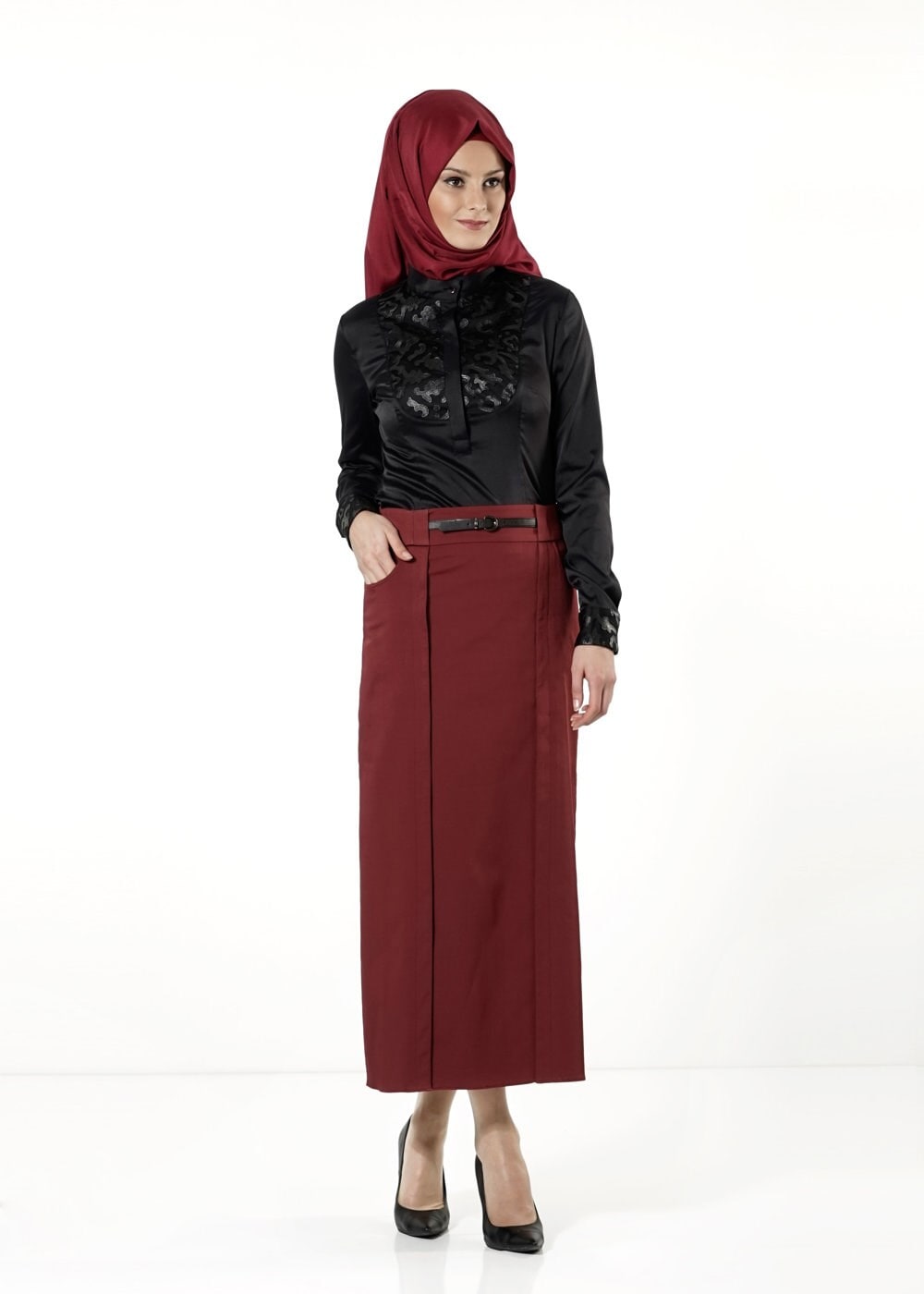Tesettür giyim BORDO DÜZ KESİM ETEK 6816 