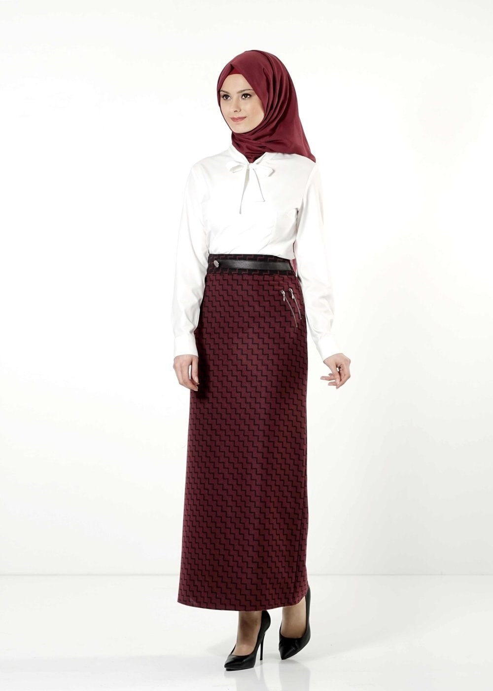 Tesettür giyim BORDO FERMUARLI ETEK 6823 
