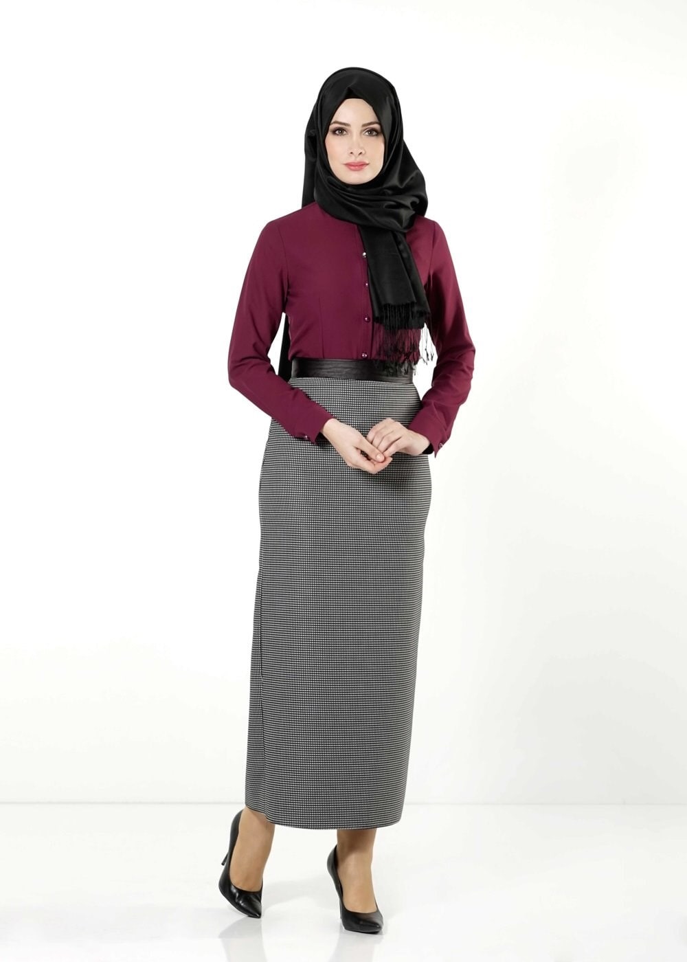 Tesettür giyim SİYAH KARELİ DÜZ KESİM ETEK 6771-1 