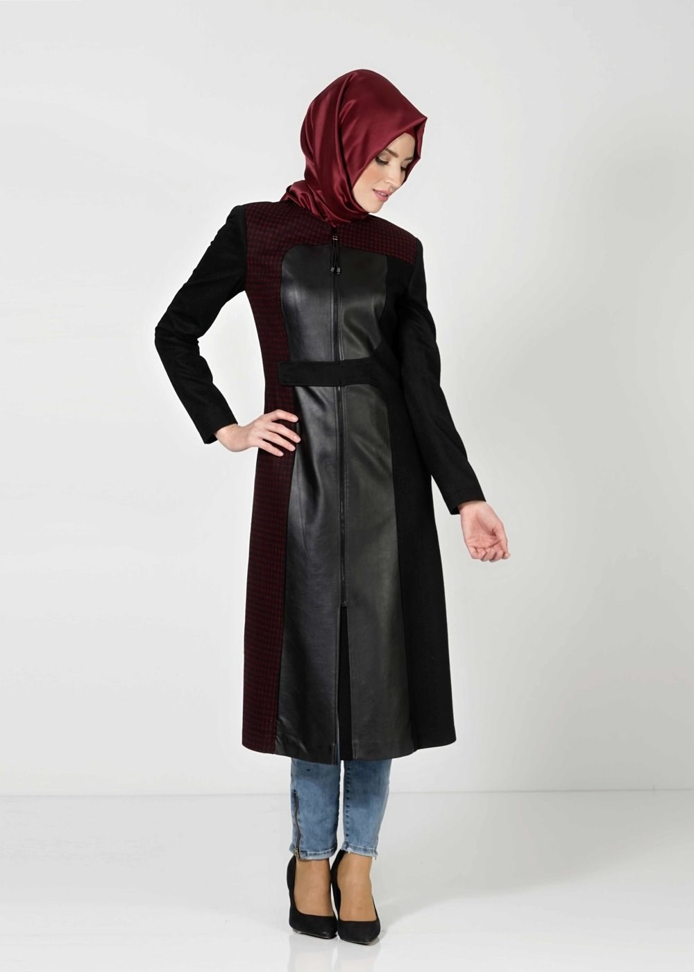 Tesettür giyim BORDO DERİ DETAYLI KABAN 9341 