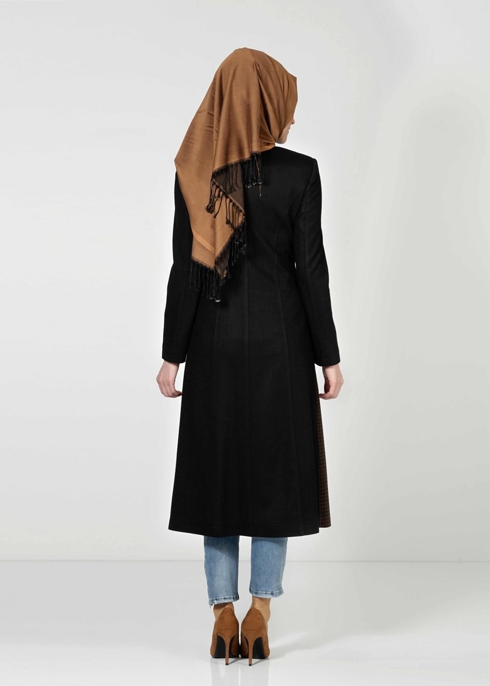 Tesettür giyim KAHVE DERİ DETAYLI KABAN 9341 