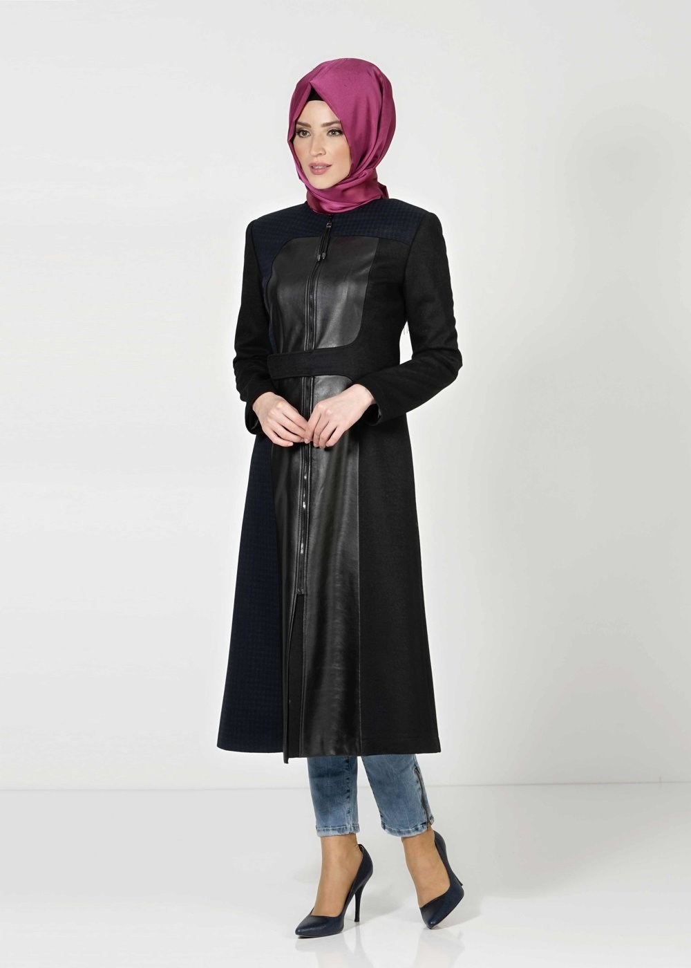 Tesettür giyim LACİVERT DERİ DETAYLI KABAN 9341 