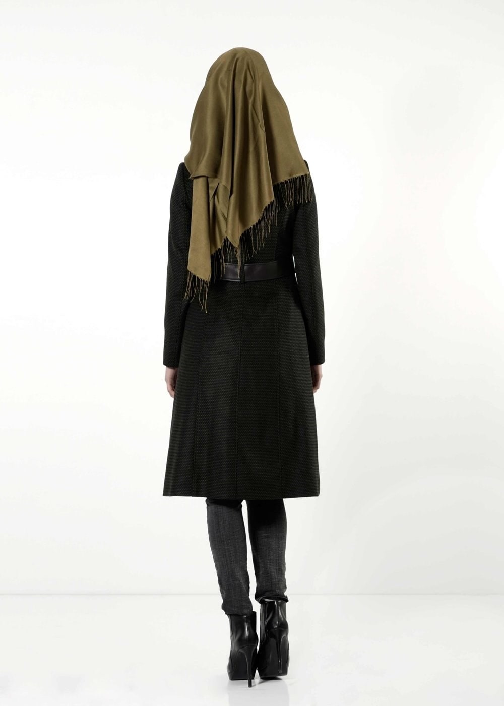 Tesettür giyim SİYAH 9349 KABAN