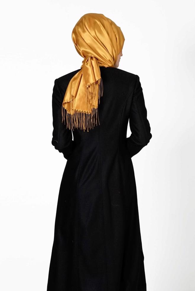 Tesettür giyim SİYAH ÖNÜ TOKA DETAYLI KABAN 9351  - ALVİNA