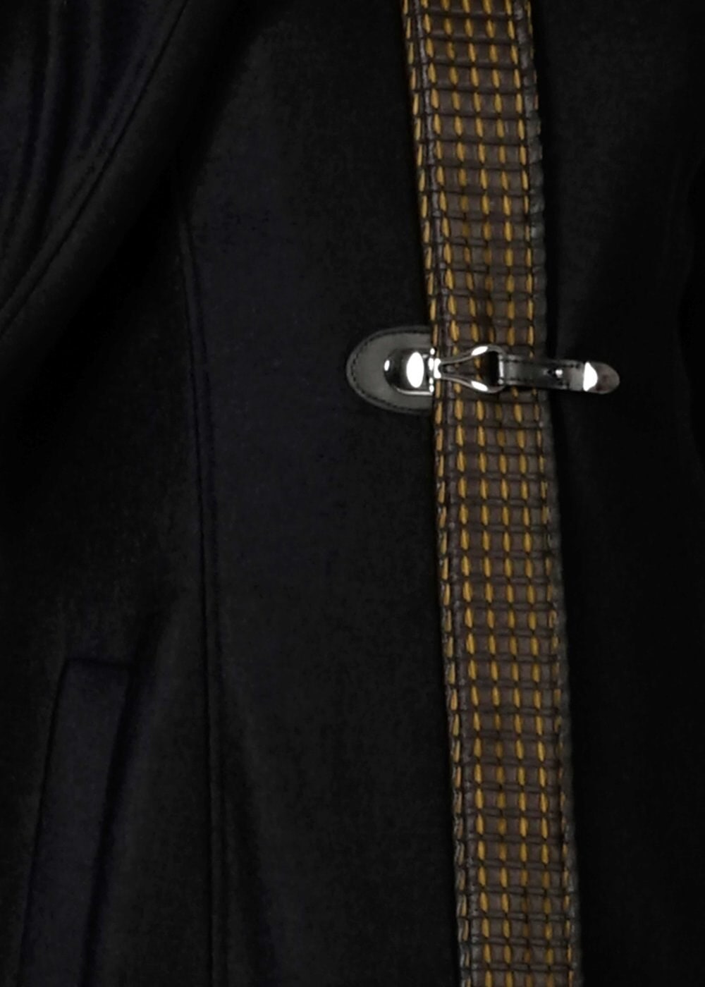 Tesettür giyim SİYAH ÖNÜ TOKA DETAYLI KABAN 9351 