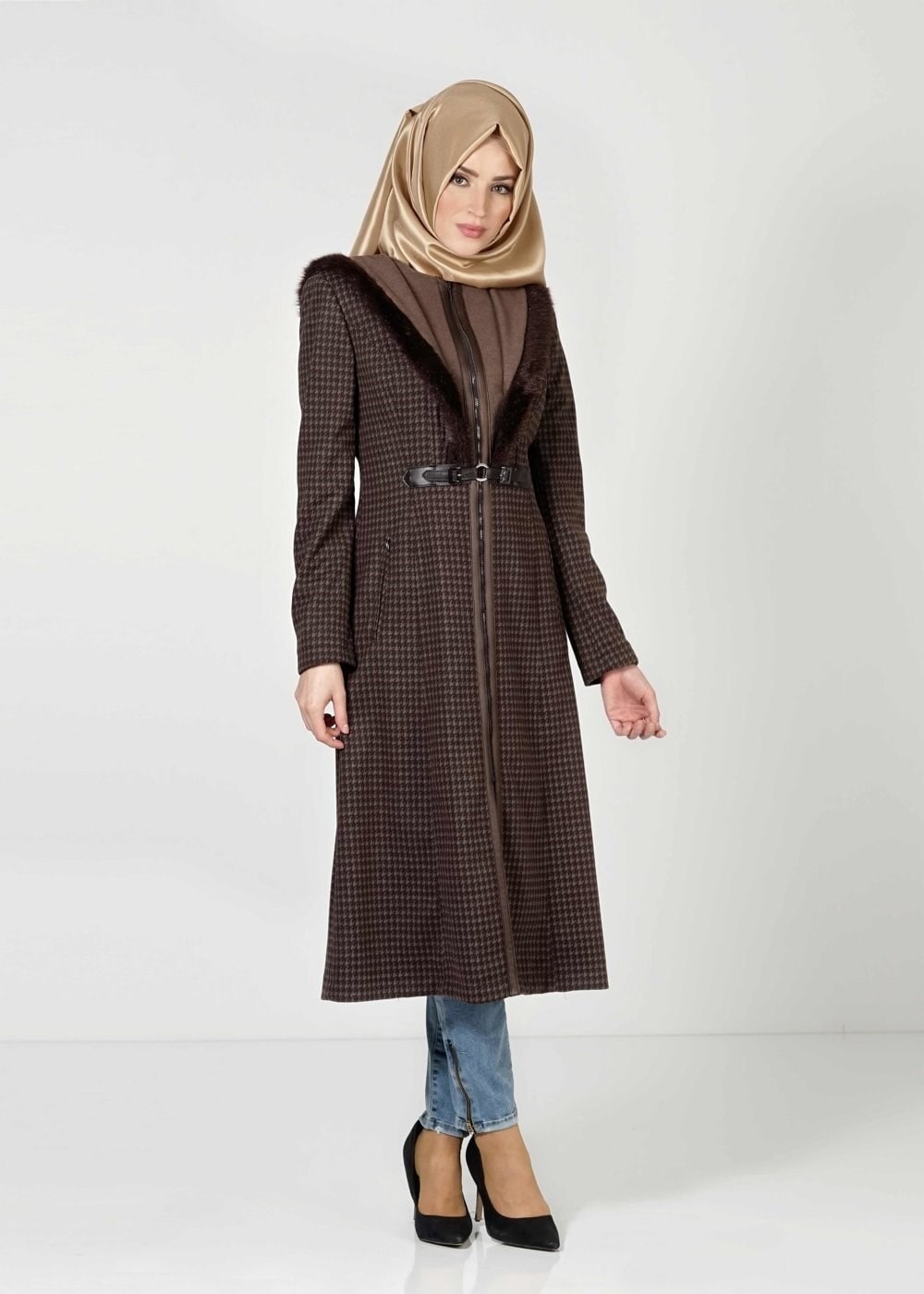 Tesettür giyim VİZON KÜRK DETAYLI KAZAYAĞI DESEN KABAN 9365 