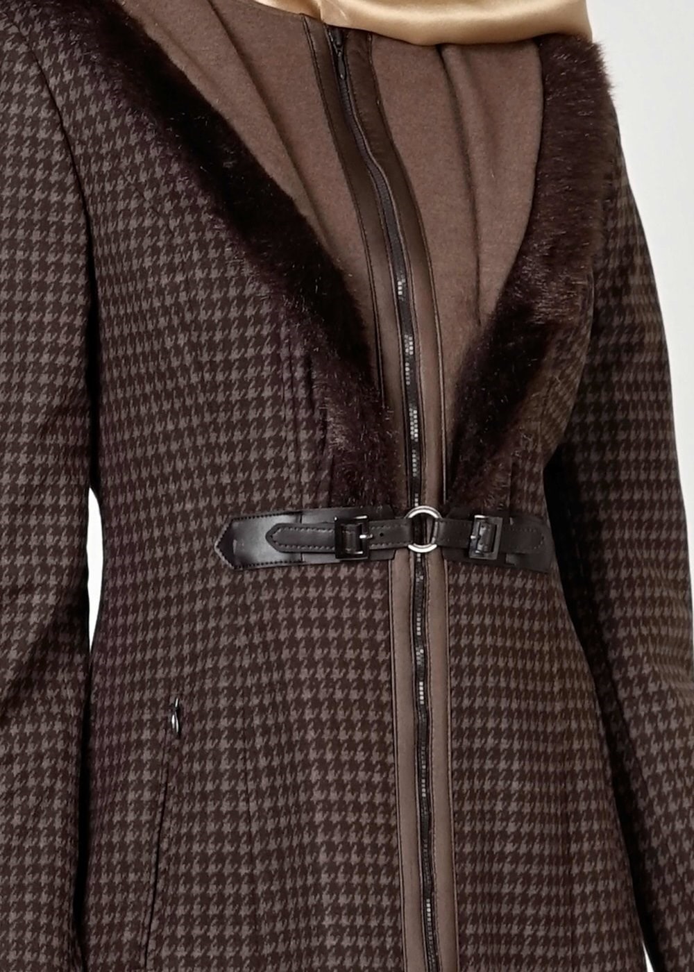 Tesettür giyim VİZON KÜRK DETAYLI KAZAYAĞI DESEN KABAN 9365 