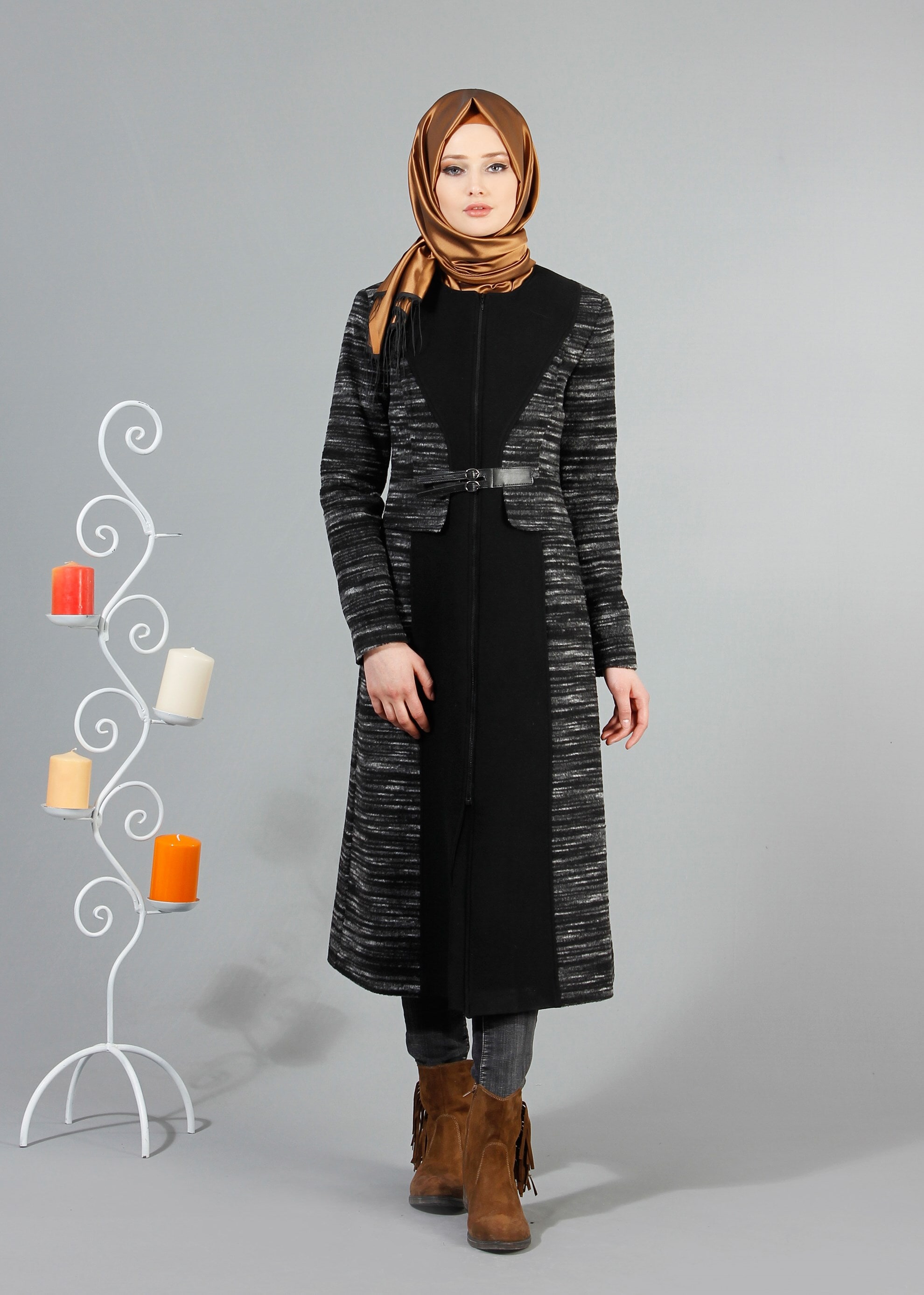 Tesettür giyim GRİ KIRÇILLI FERMUARLI KABAN 9368 