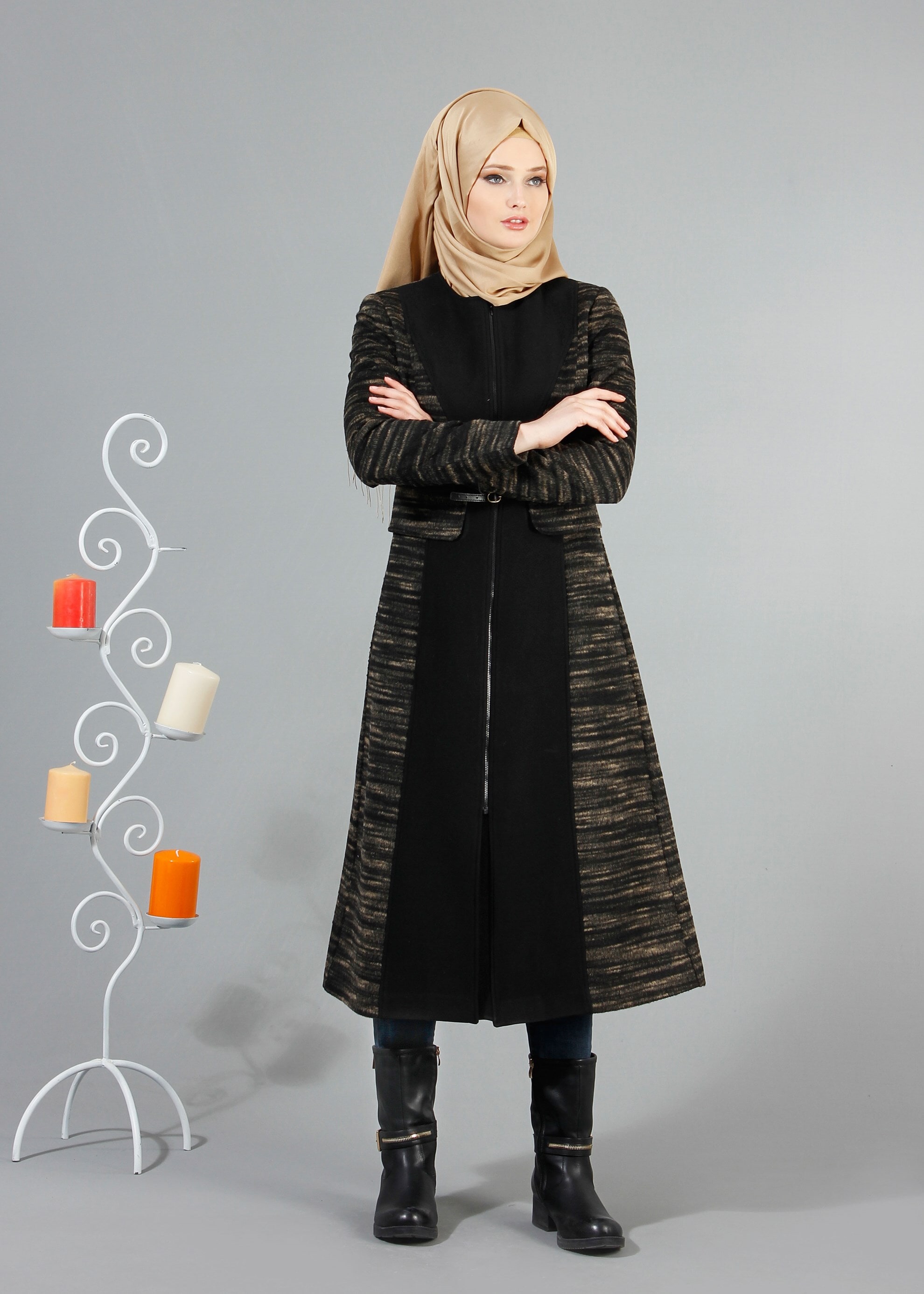 Tesettür giyim KAHVE KIRÇILLI FERMUARLI KABAN 9368 