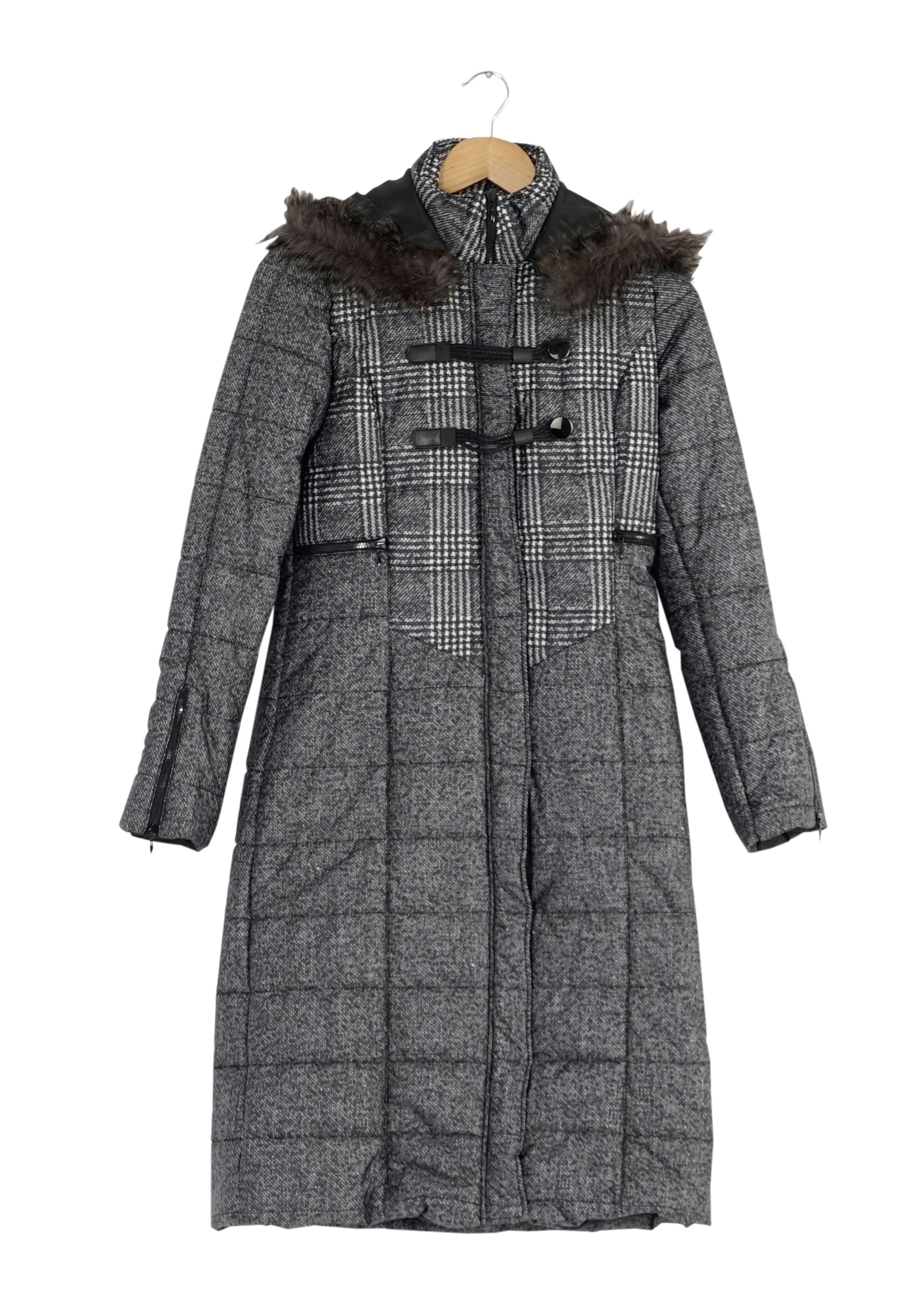 Tesettür giyim SİYAH ALVİNA KAPİTONE KOMBİNLİ KABAN 9400