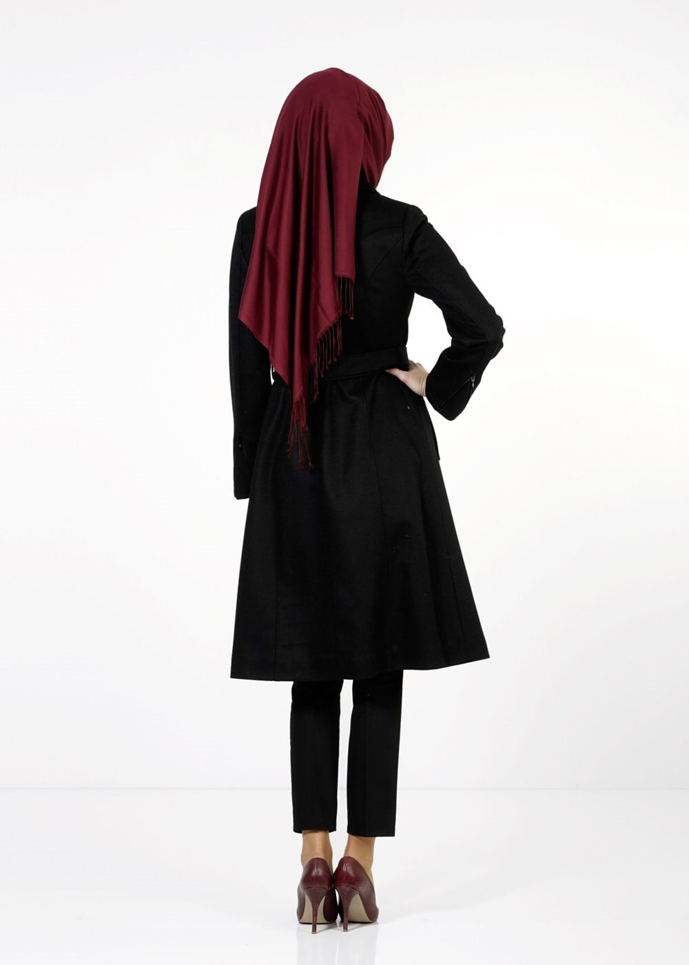 Tesettür giyim SİYAH KEMERLİ KRUVAZE KABAN 9404